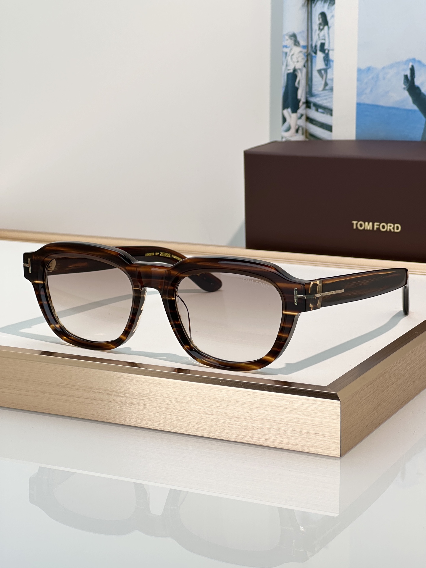 Designer Sunglasses TF1226