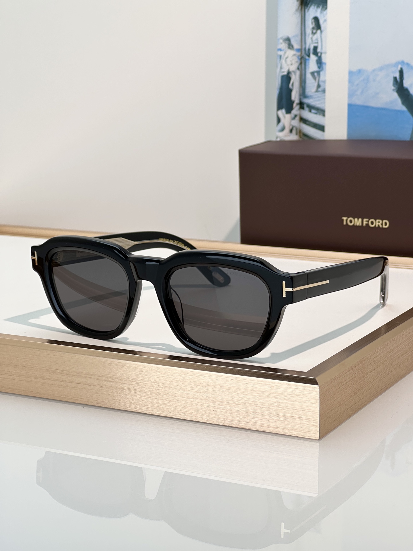 Designer Sunglasses TF1226