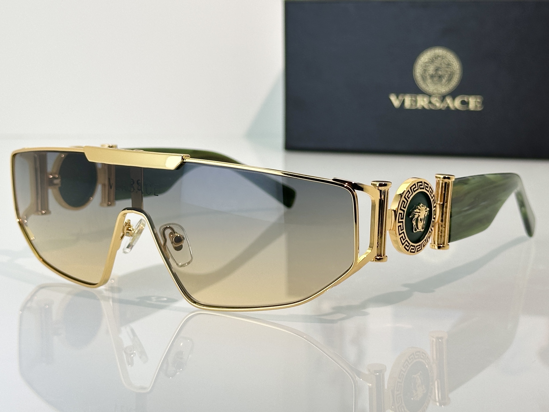 Versace Sunglasses VE6821