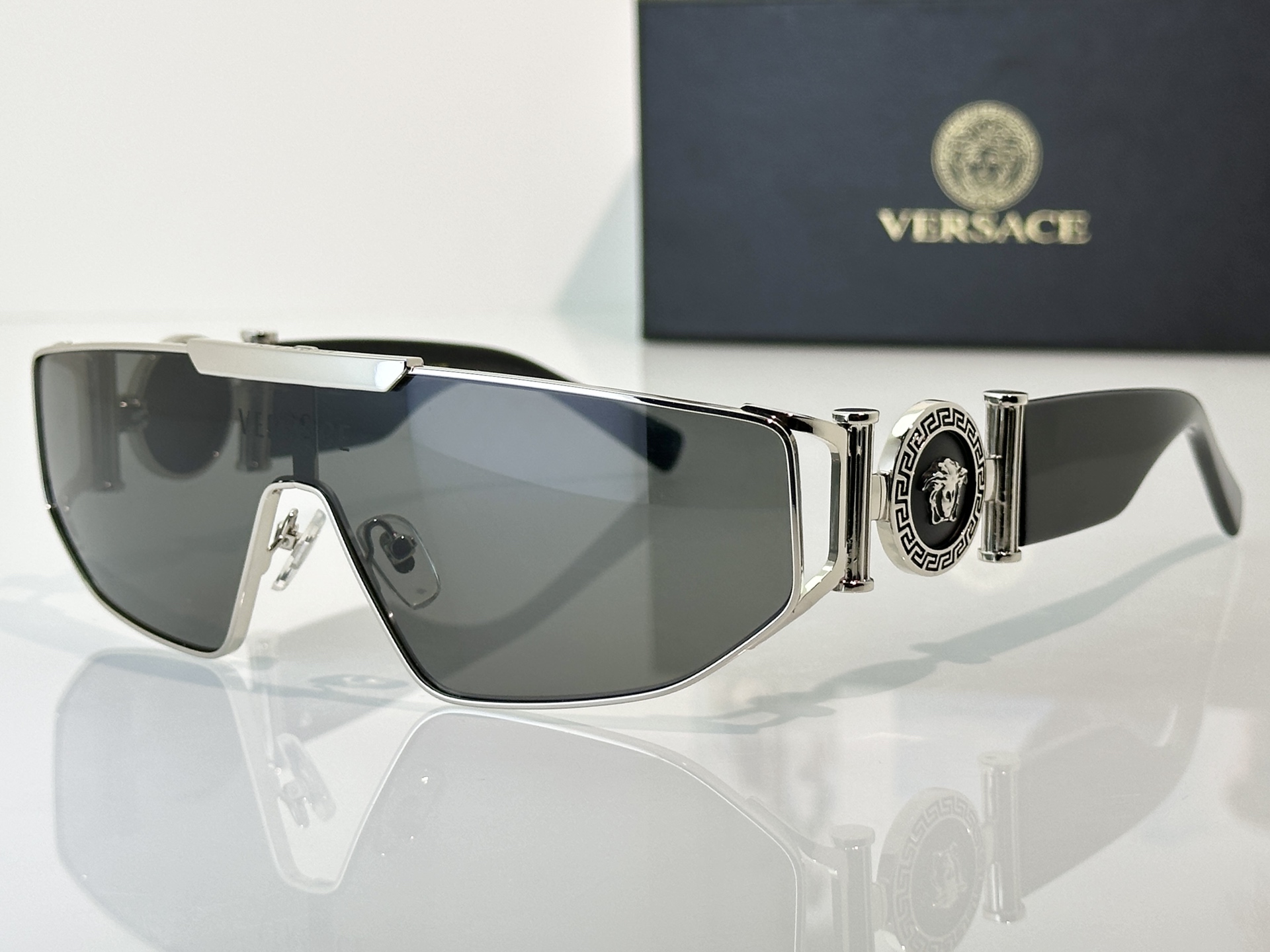 Versace Sunglasses VE6821