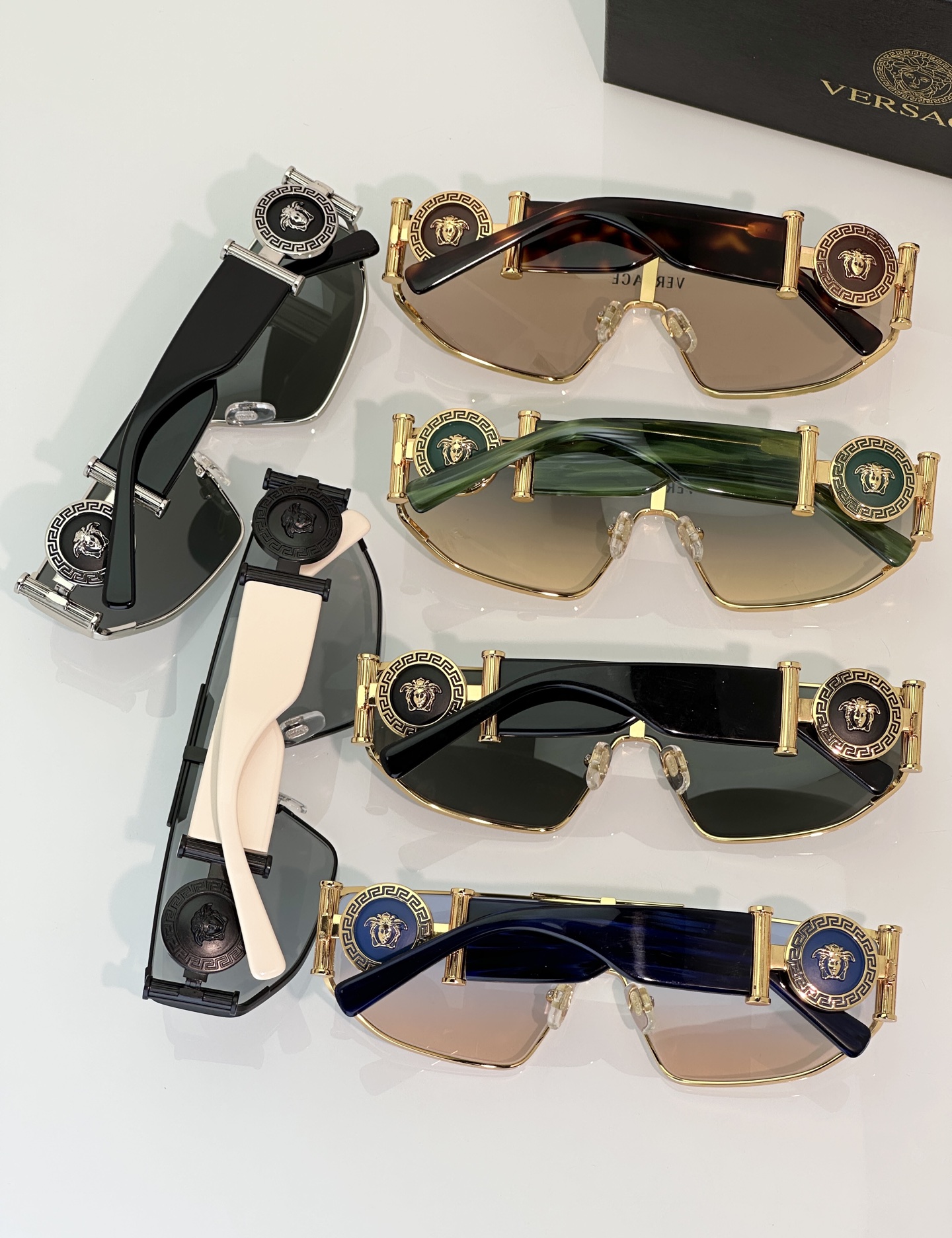 Versace Sunglasses VE6821