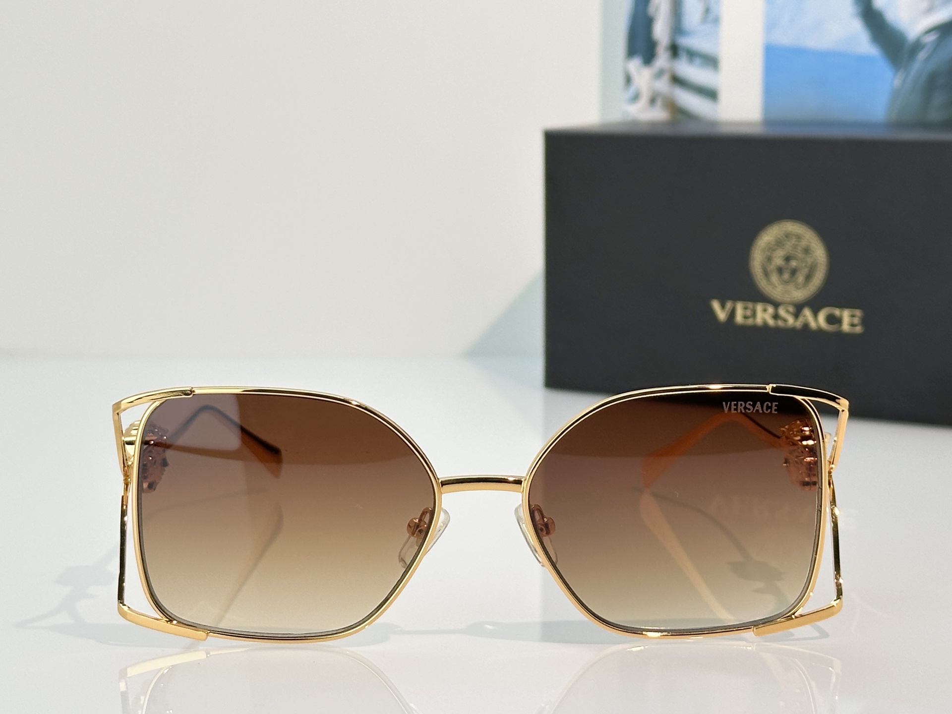 Designer Sunglasses VE1874