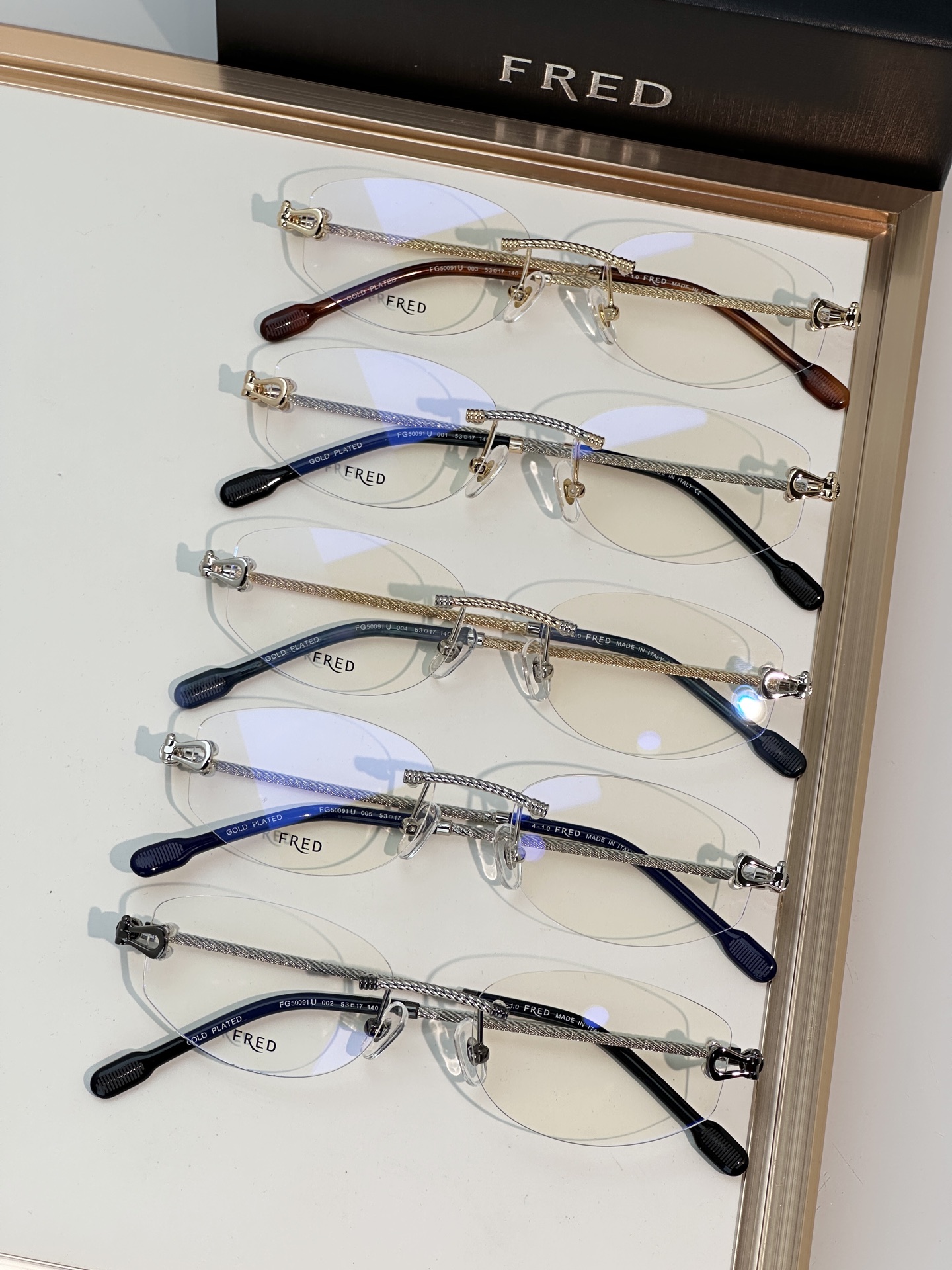 Designer Sunglasses FG50091U