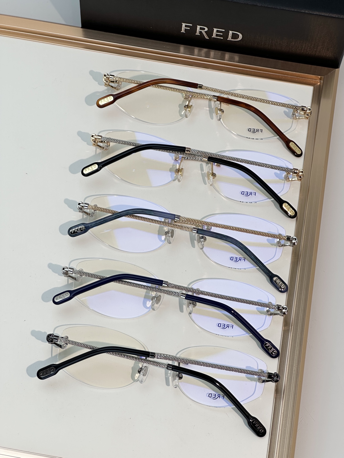 Designer Sunglasses FG50091U
