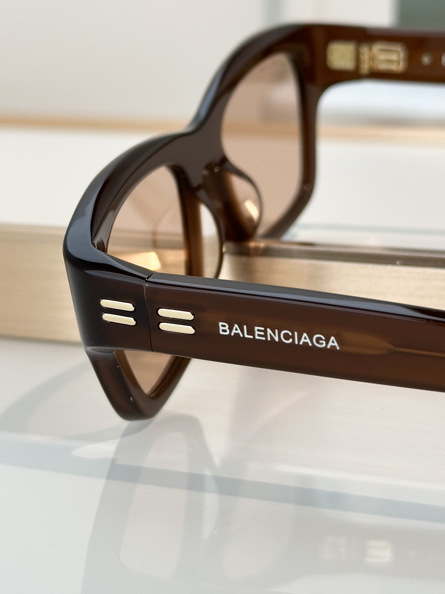 Designer Sunglasses BB7081