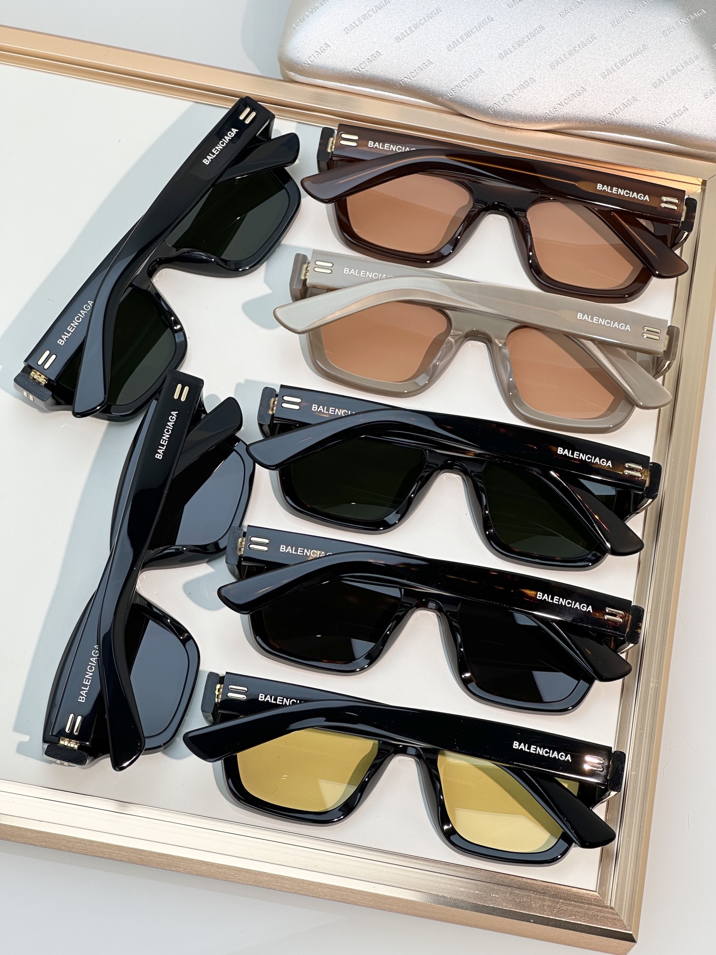 Designer Sunglasses BB7081