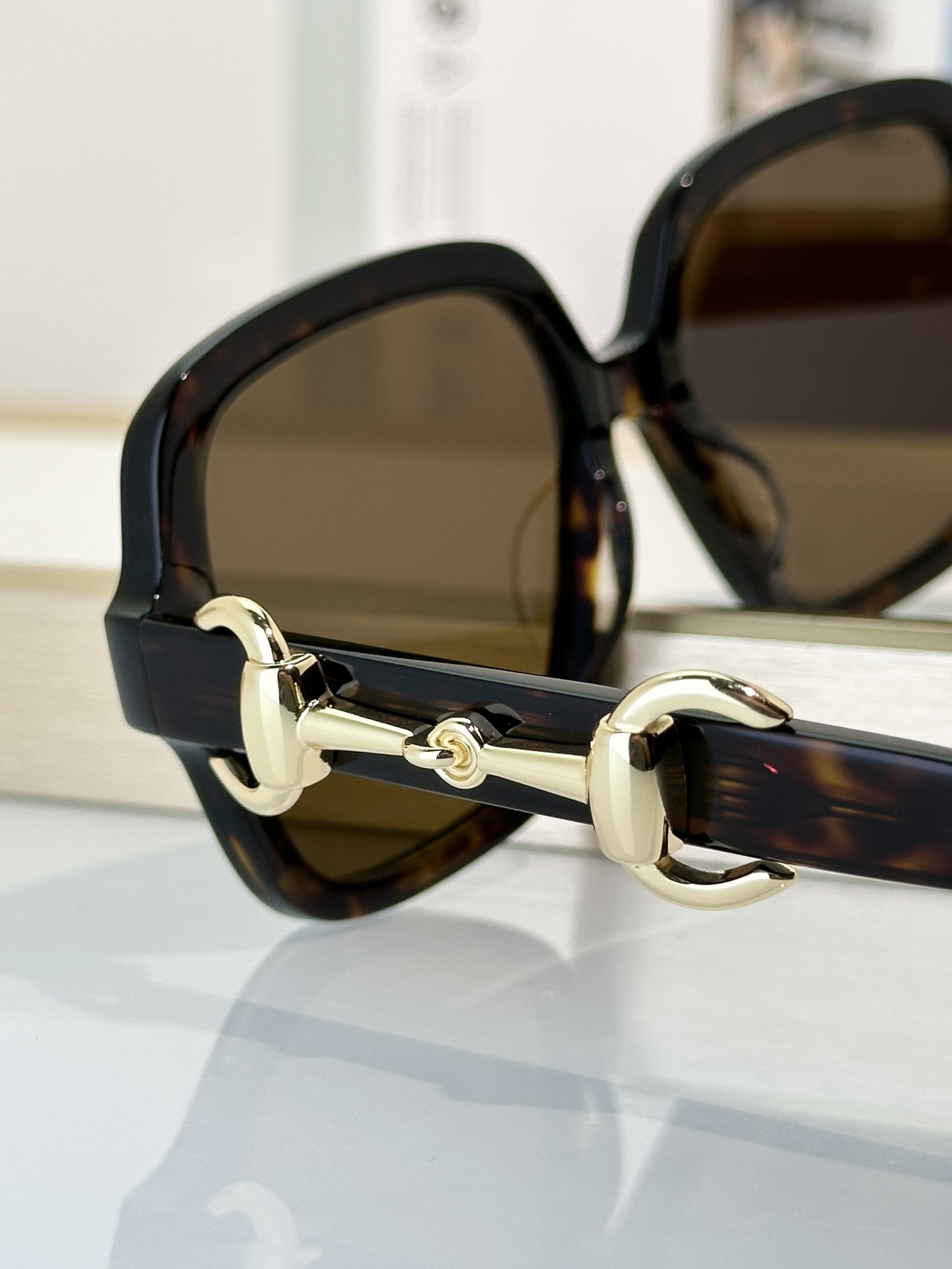 Gucci Sunglasses GG2215S