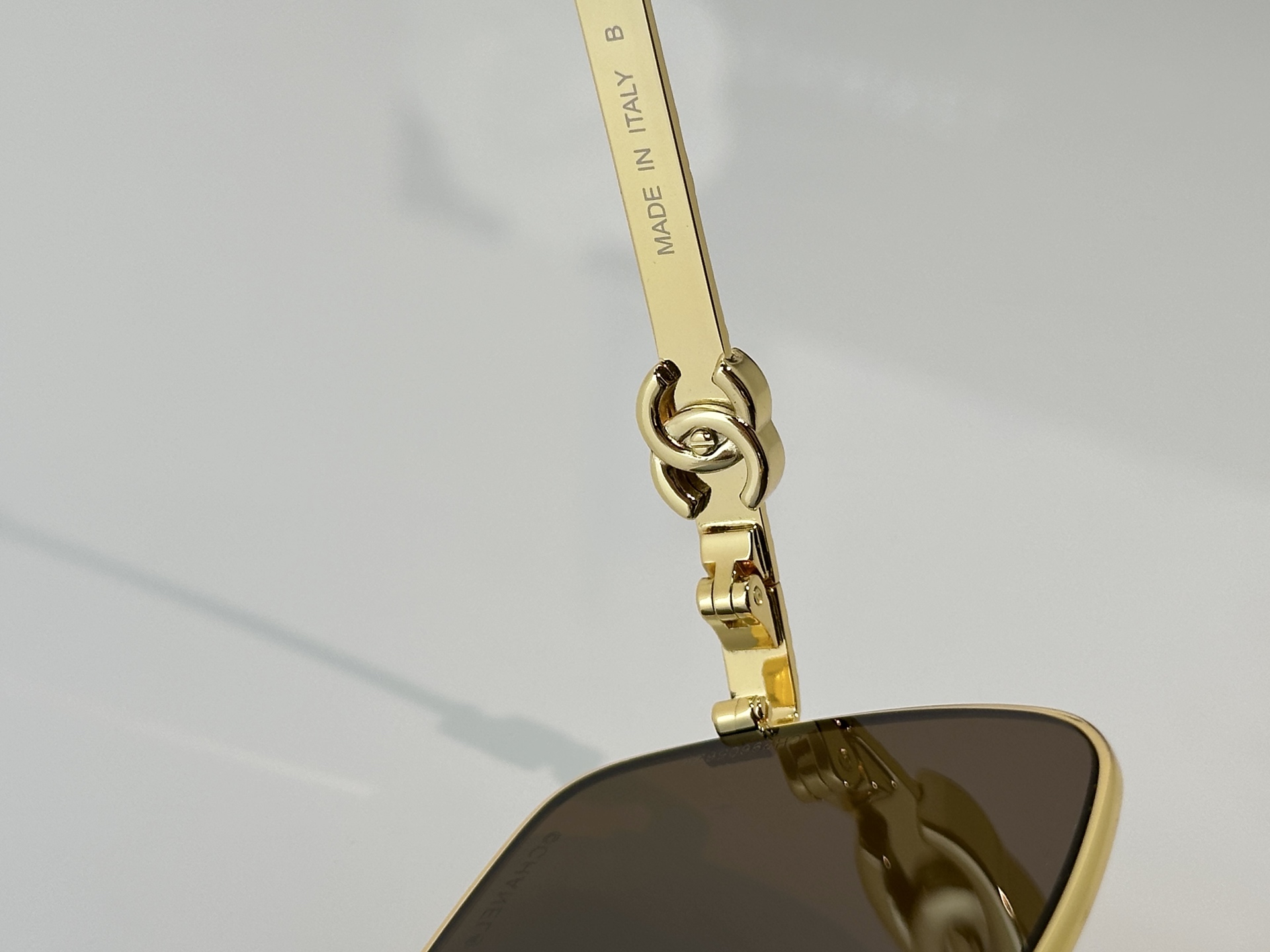 Chanel Sunglasses CH2230