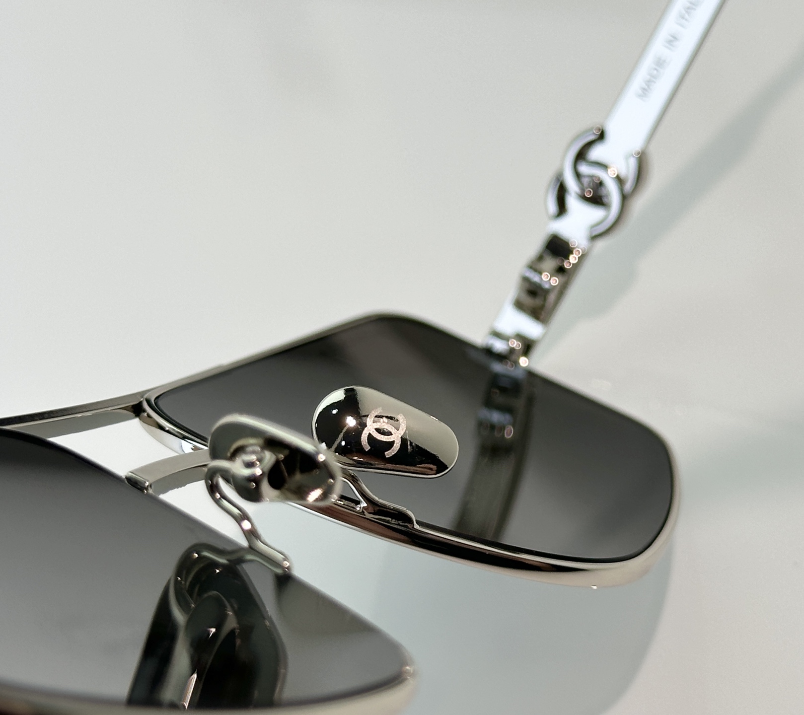 Chanel Sunglasses CH2229