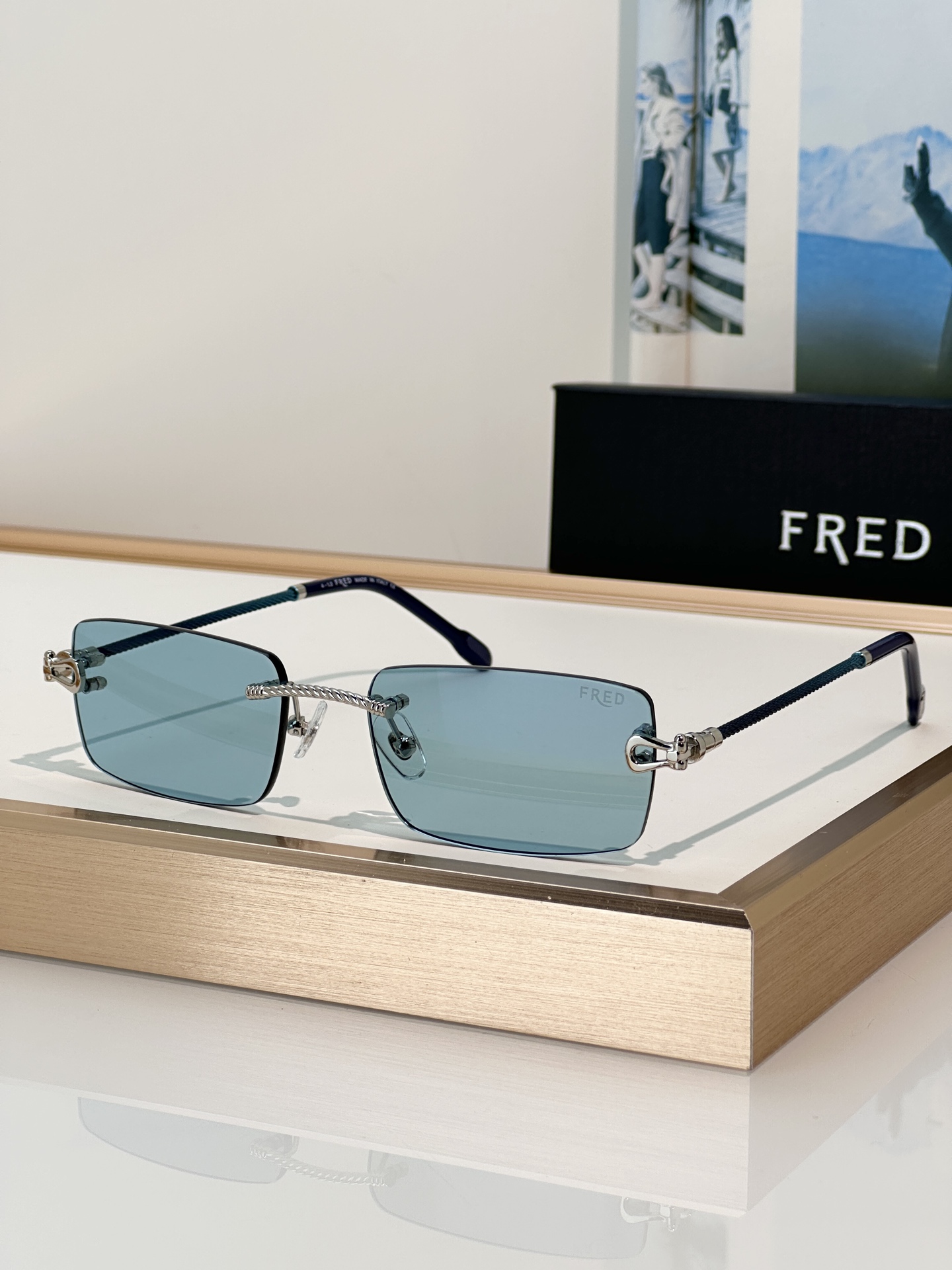 Designer Sunglasses FG40092U