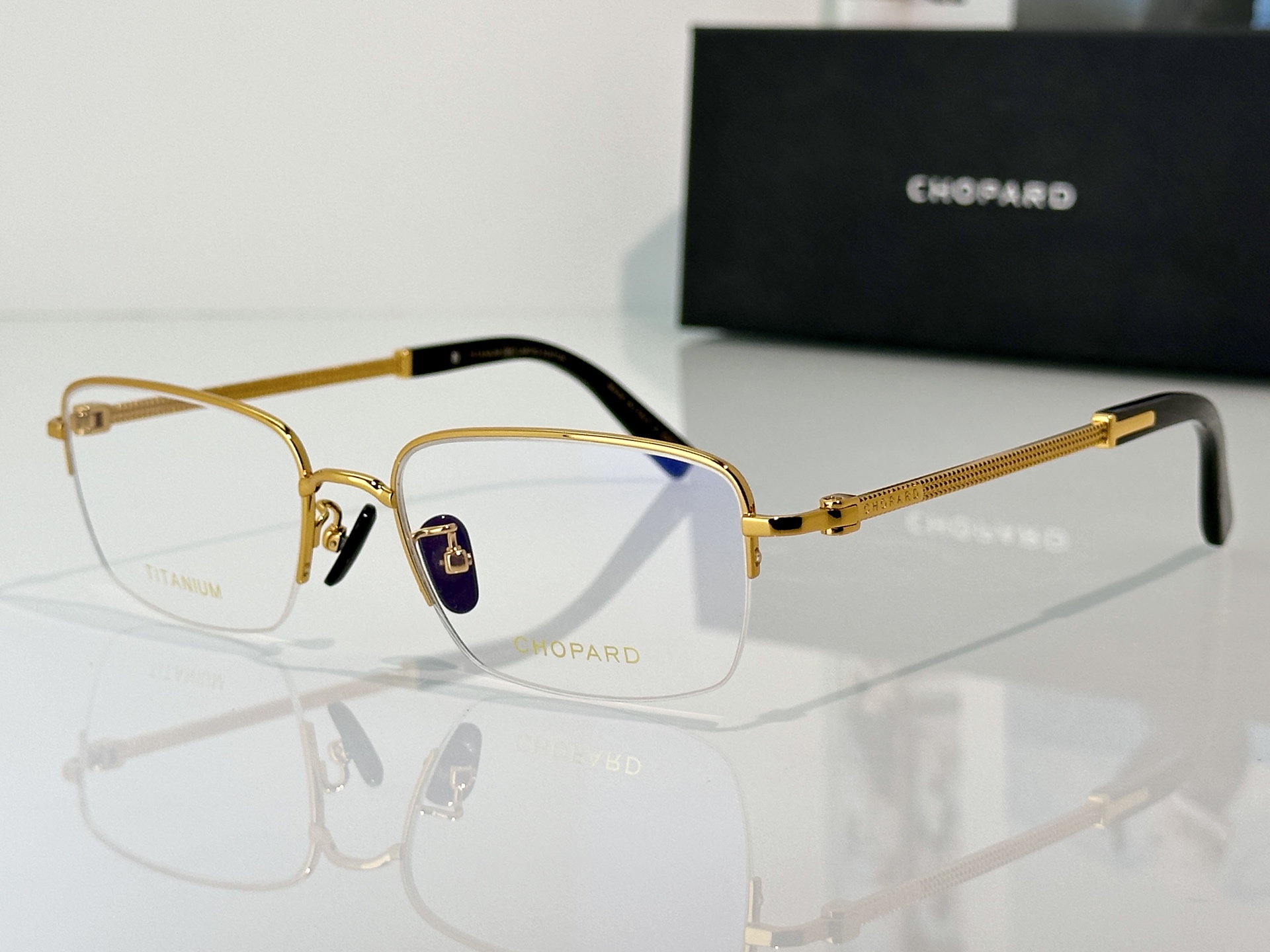 Designer Sunglasses VCHL94D