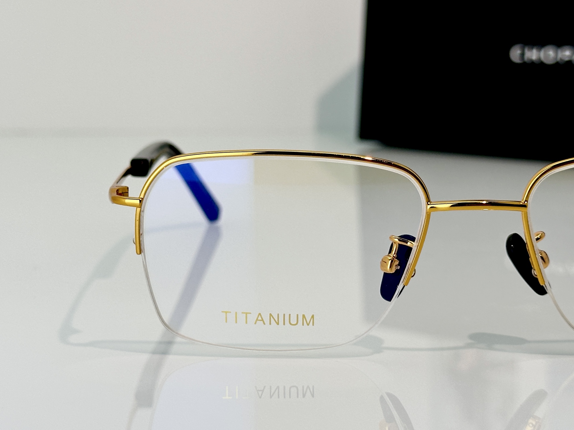 Designer Sunglasses VCHG98J