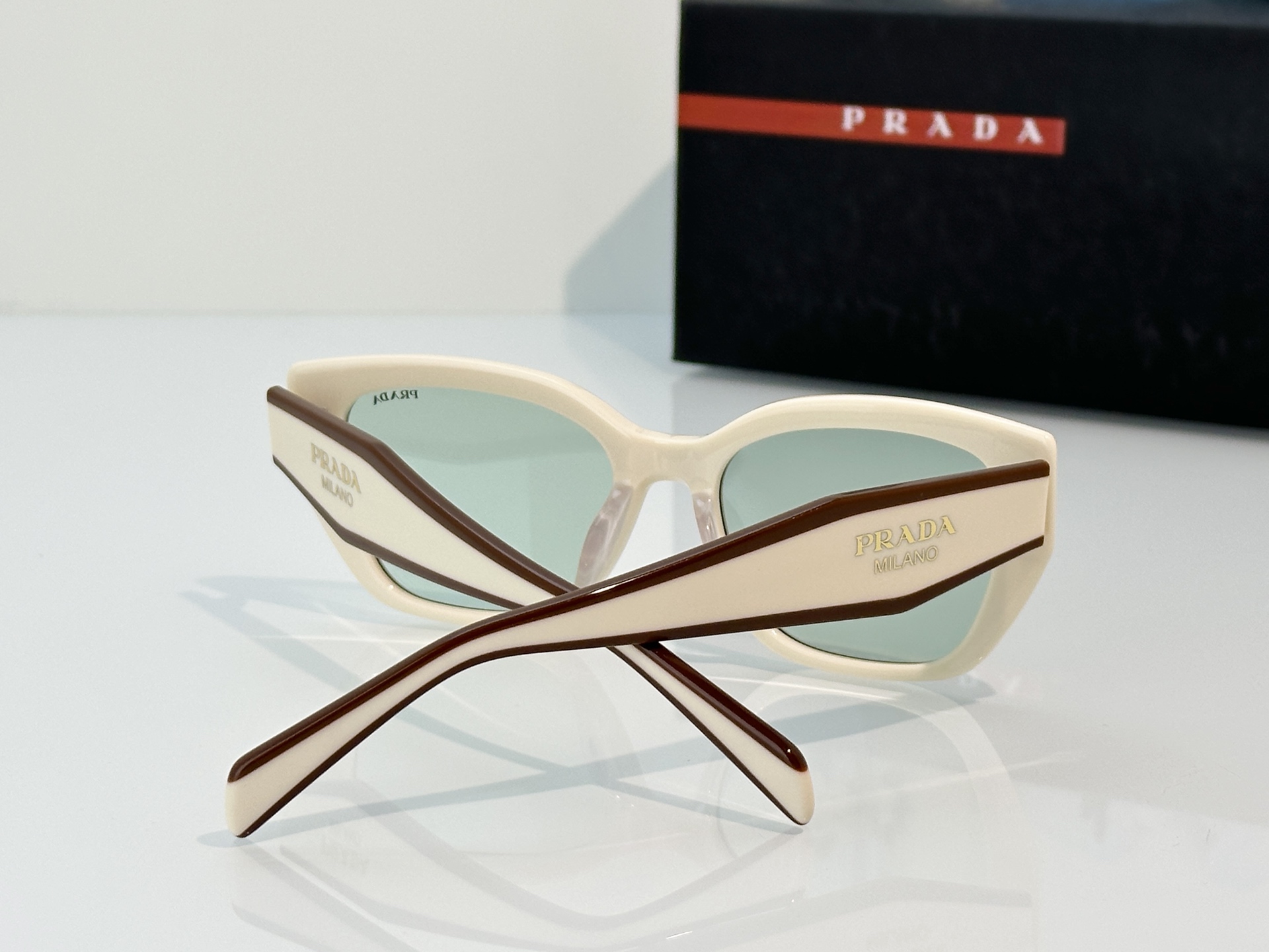 Designer Sunglasses SPR32S