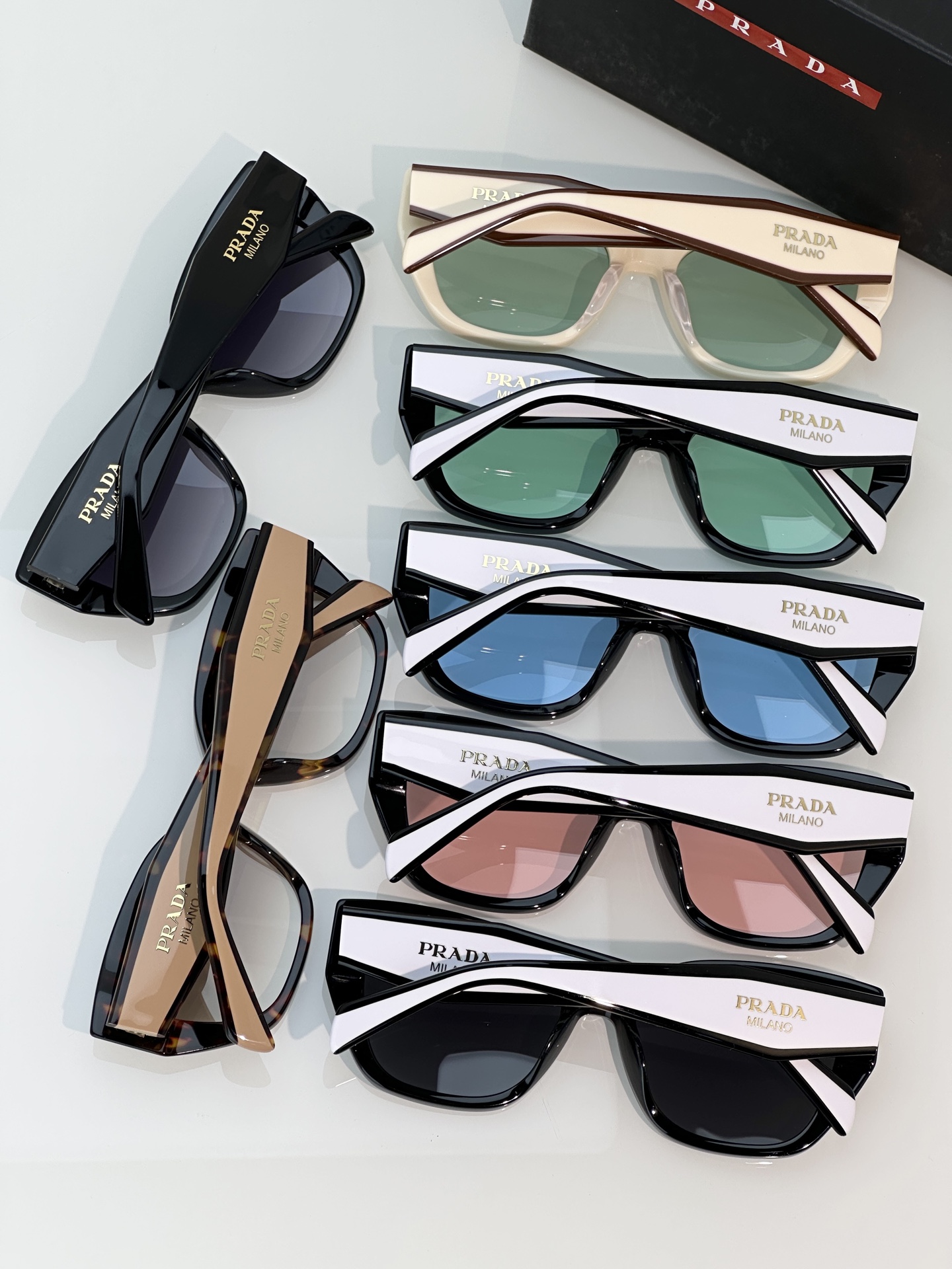 Designer Sunglasses SPR32S