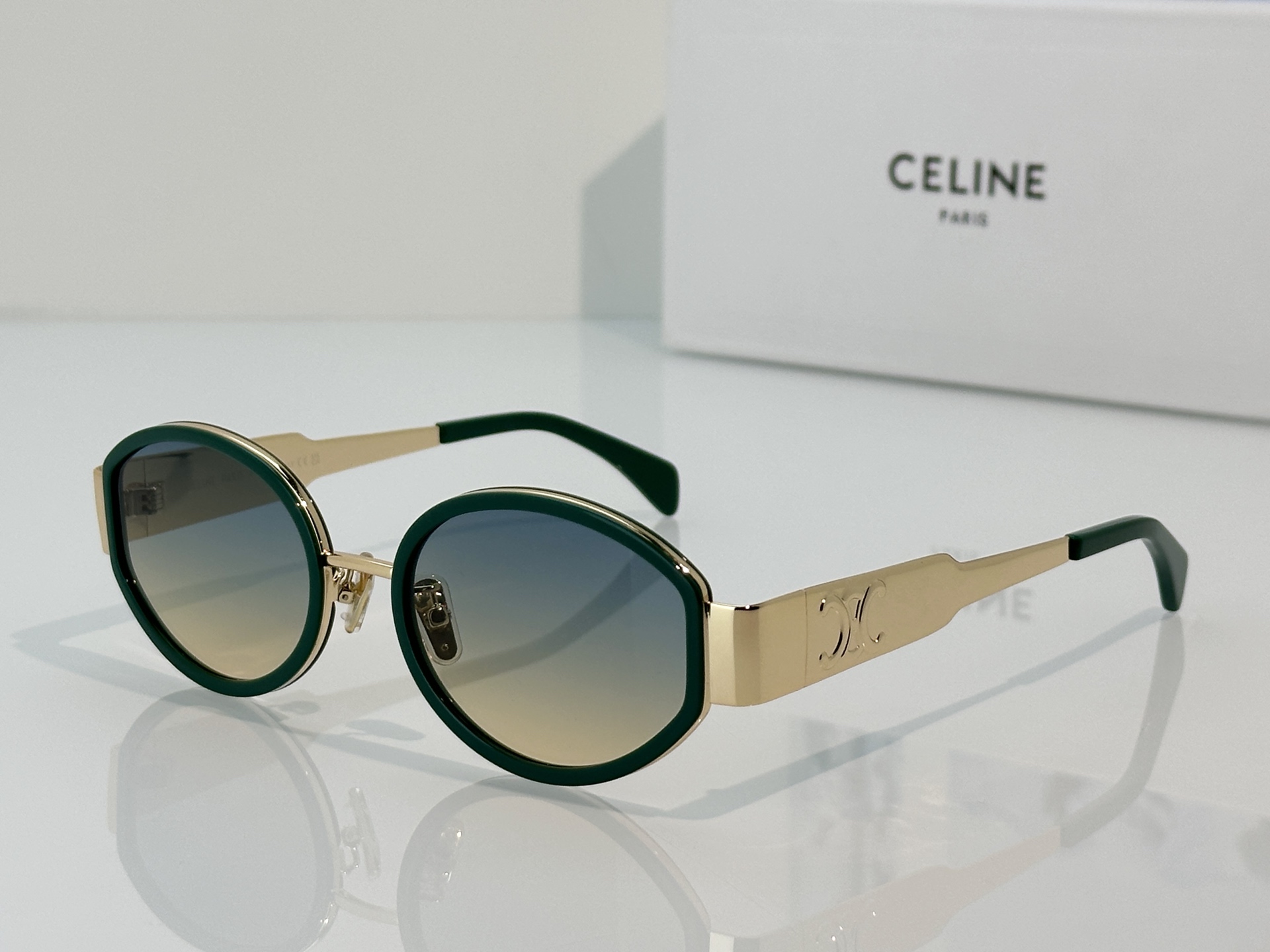 Designer Sunglasses CL40331F