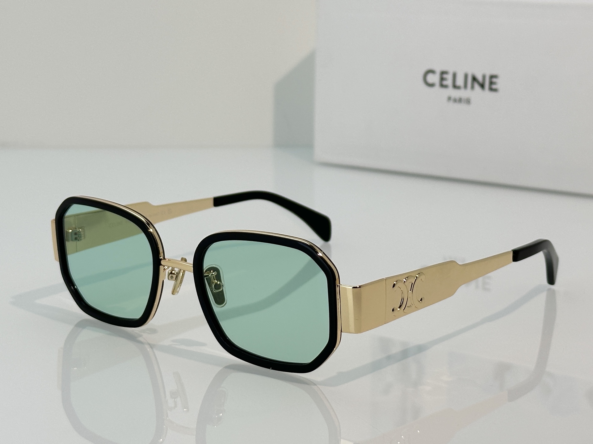 Designer Sunglasses CL40332F