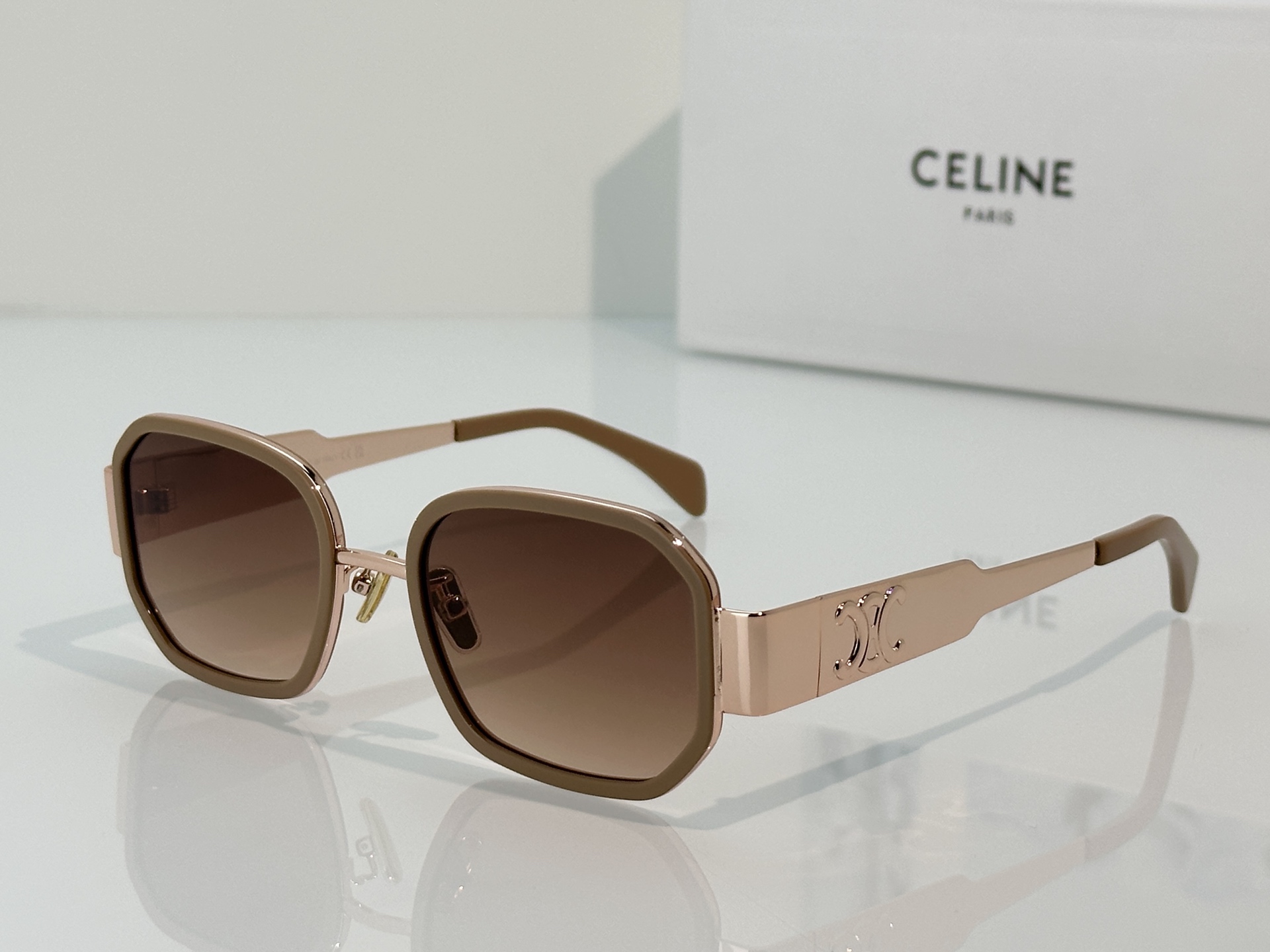 Designer Sunglasses CL40332F