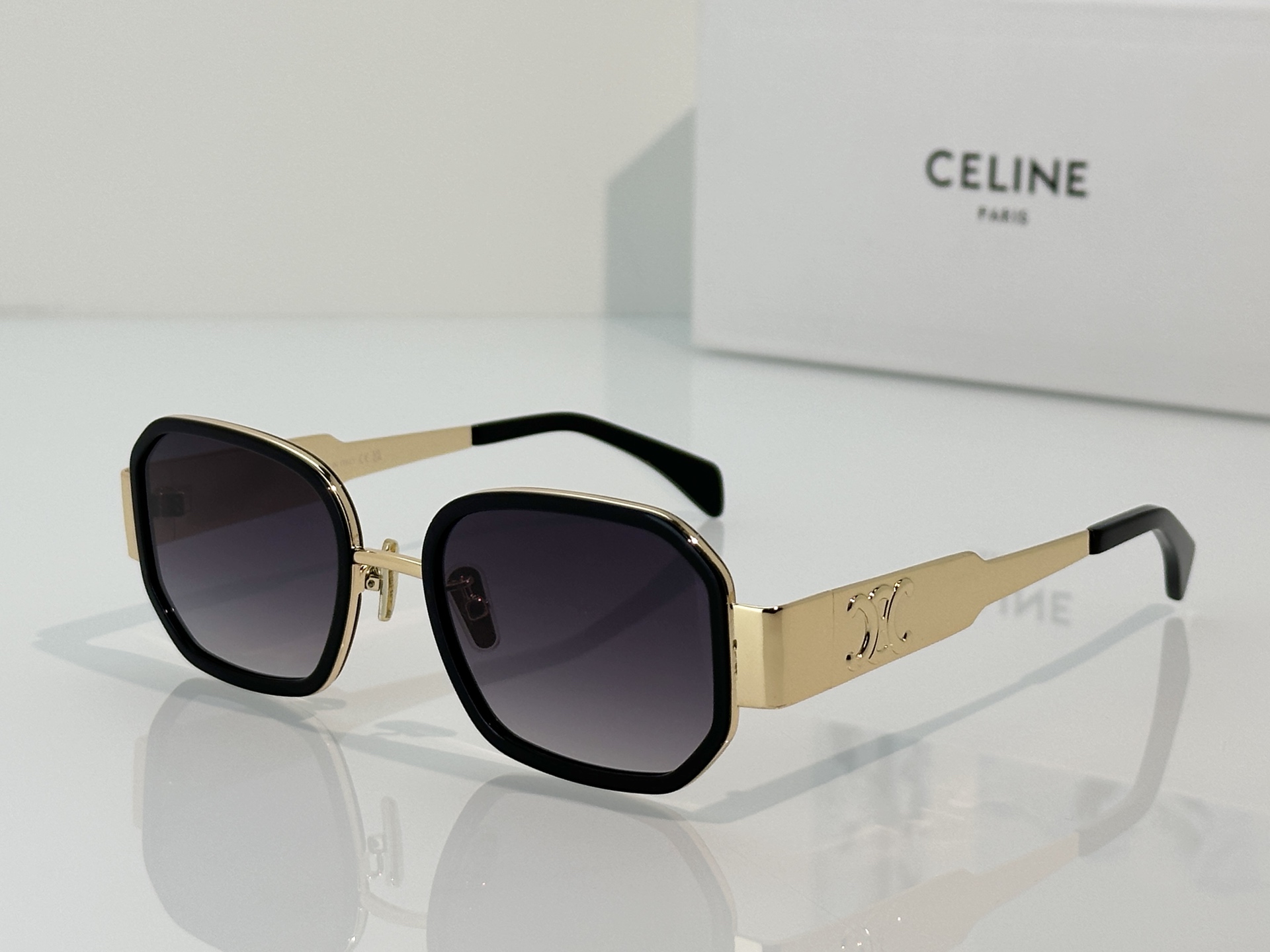 Designer Sunglasses CL40332F