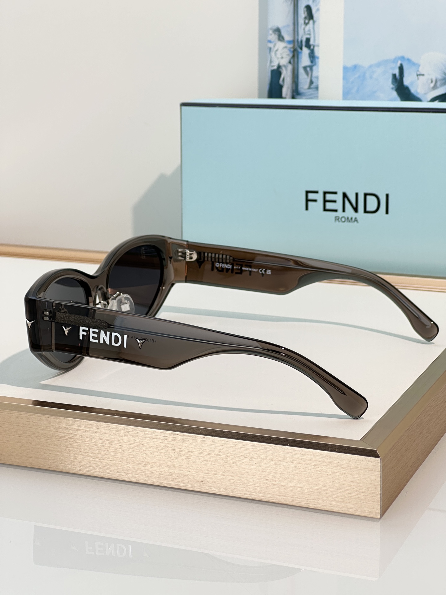 Designer Sunglasses FE40239I