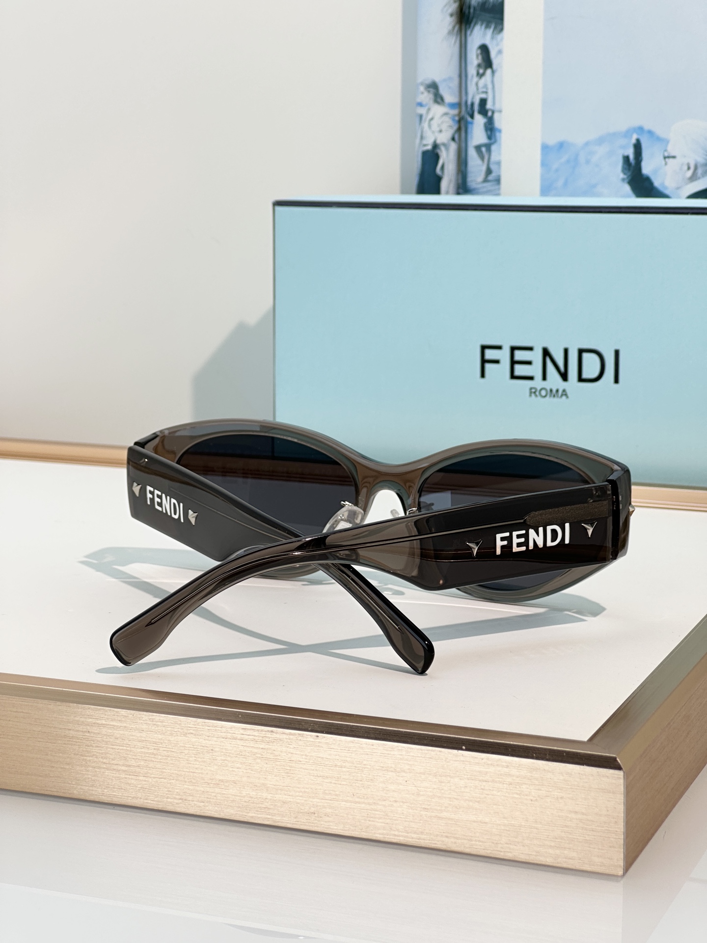 Designer Sunglasses FE40239I