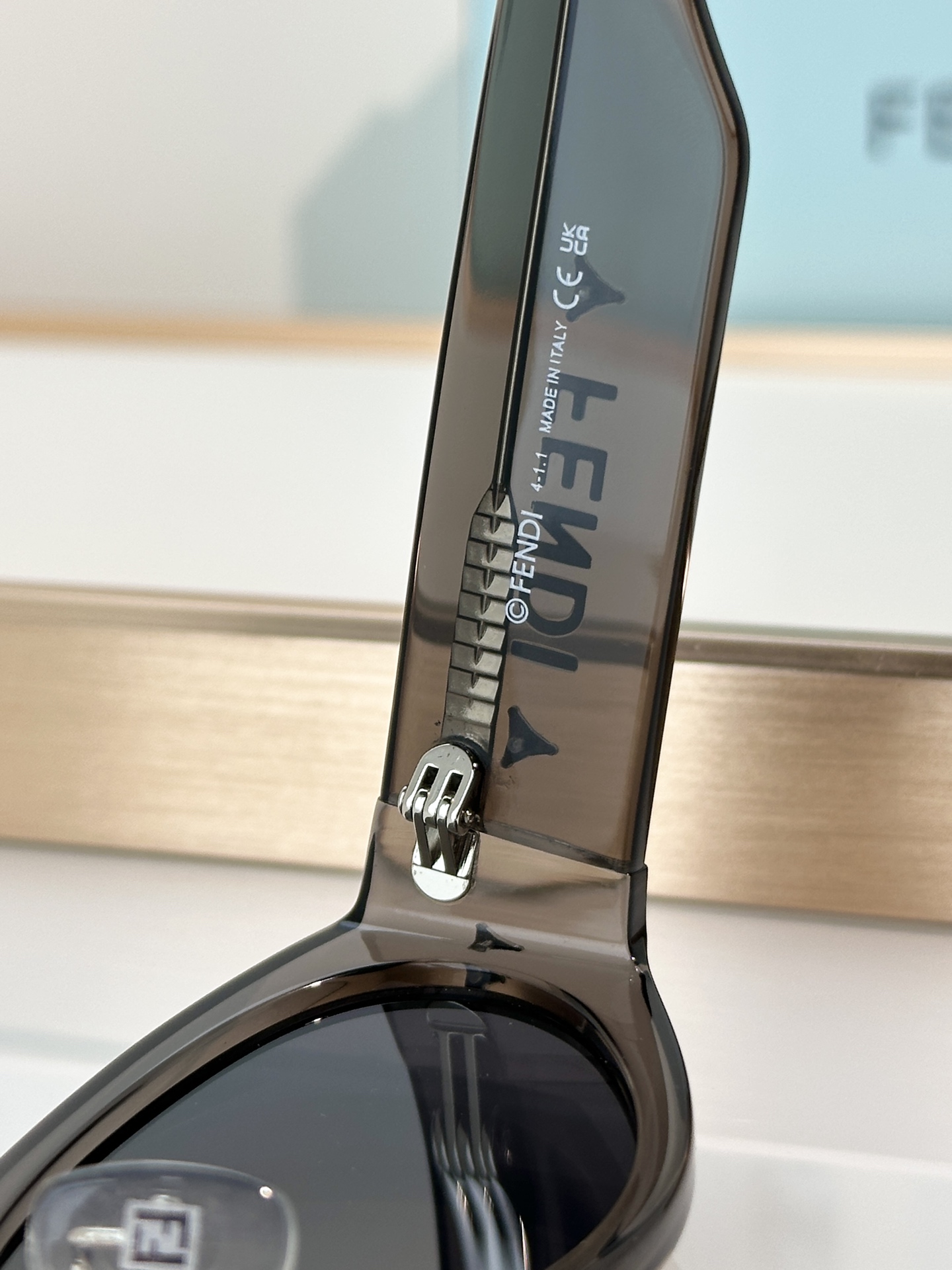 Designer Sunglasses FE40239I