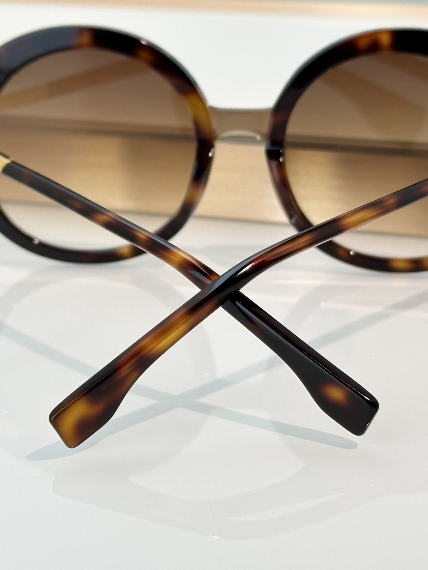 Designer Sunglasses FE2175I