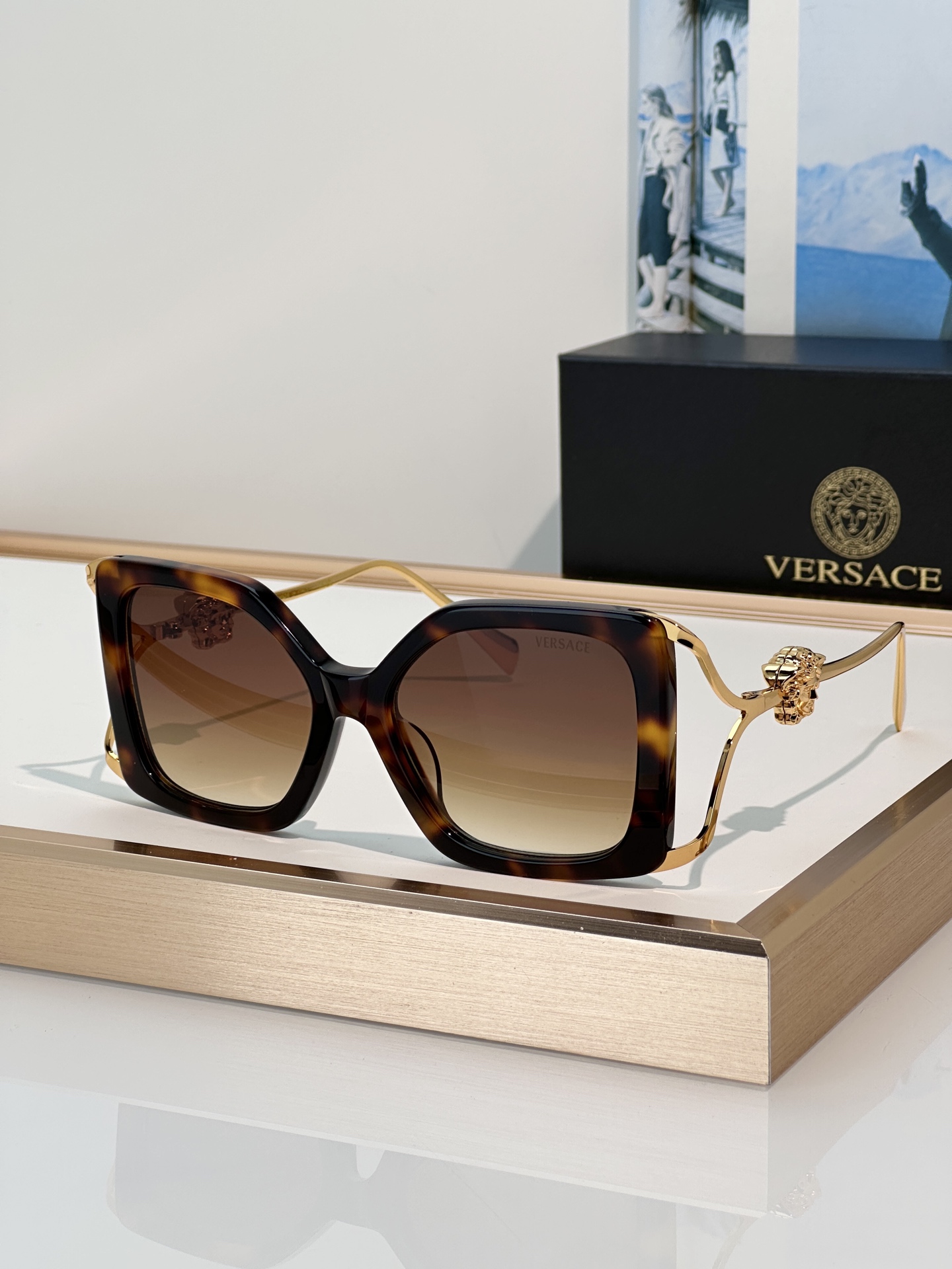 Designer Sunglasses VE4502U