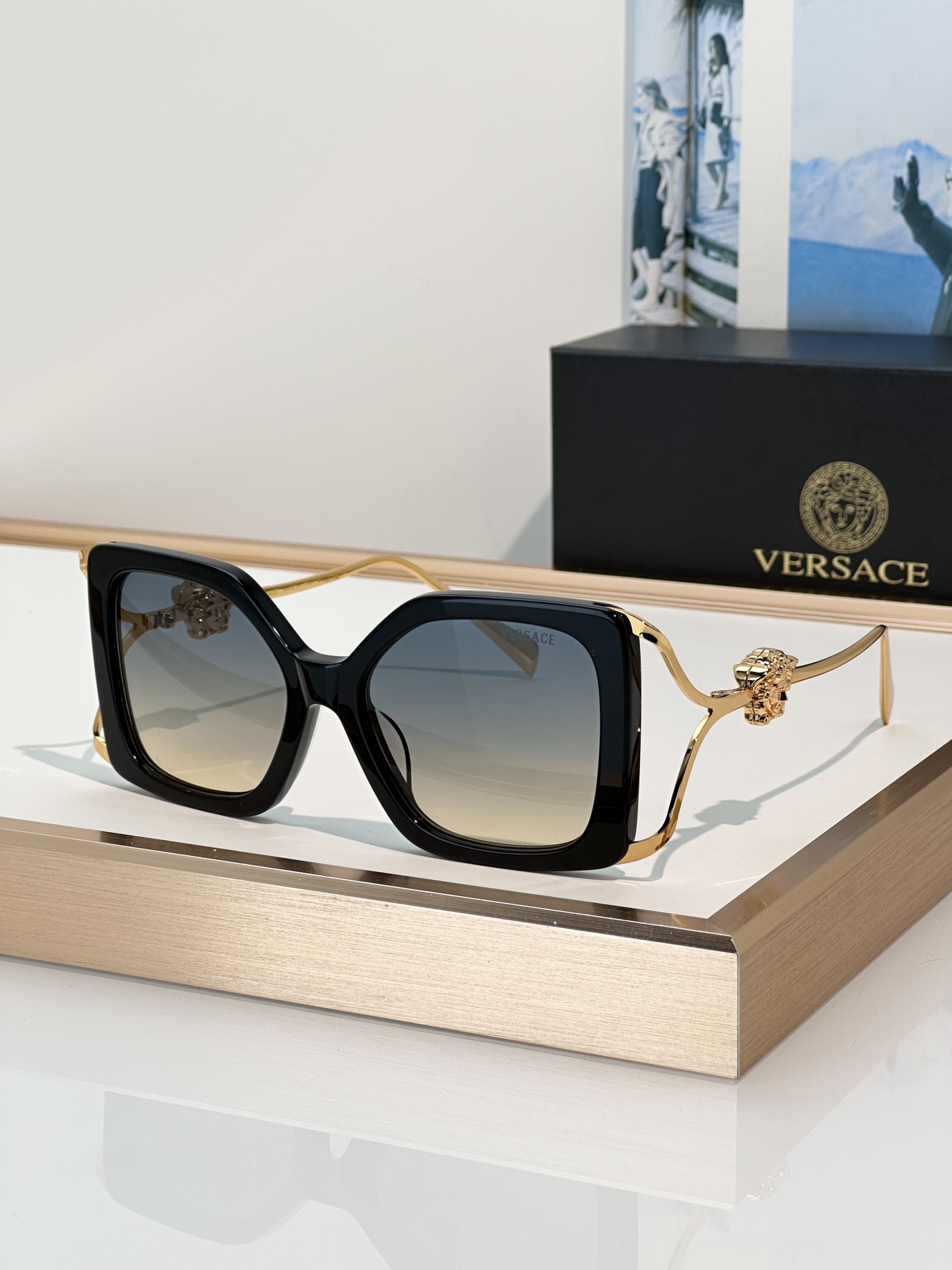 Designer Sunglasses VE4502U