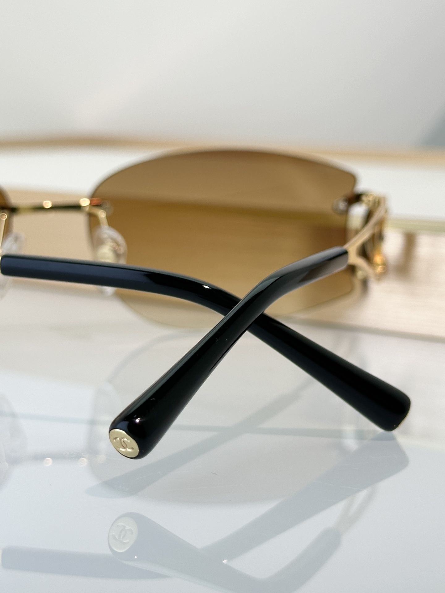 Chanel Sunglasses CH4087
