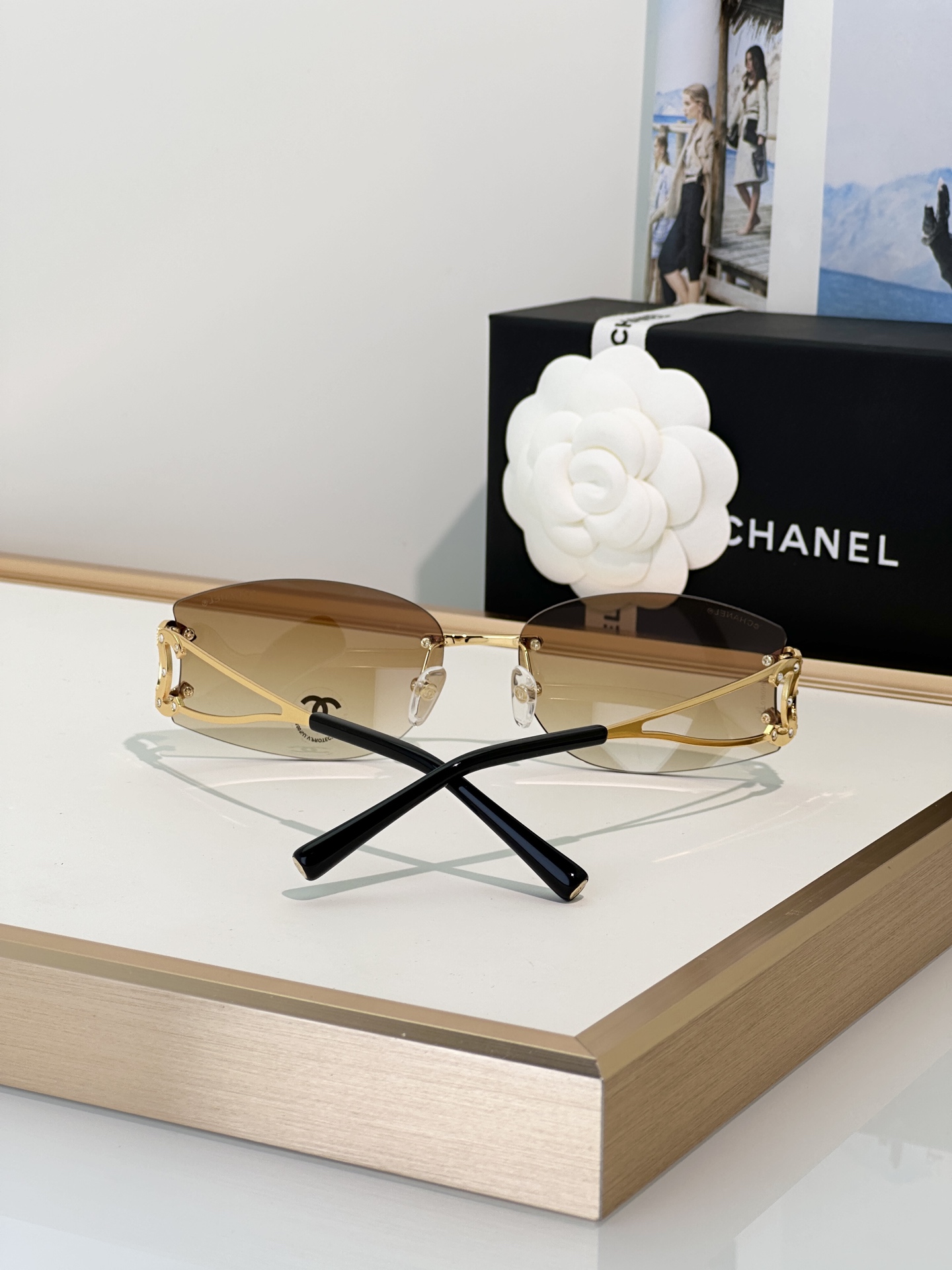 Chanel Sunglasses CH4087