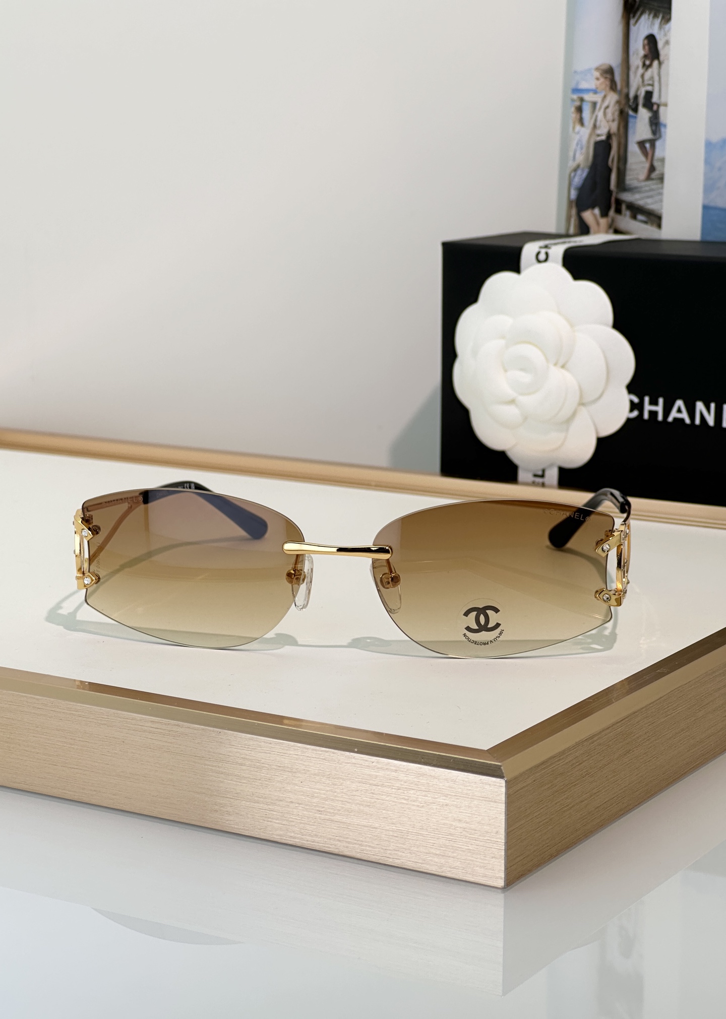 Chanel Sunglasses CH4087