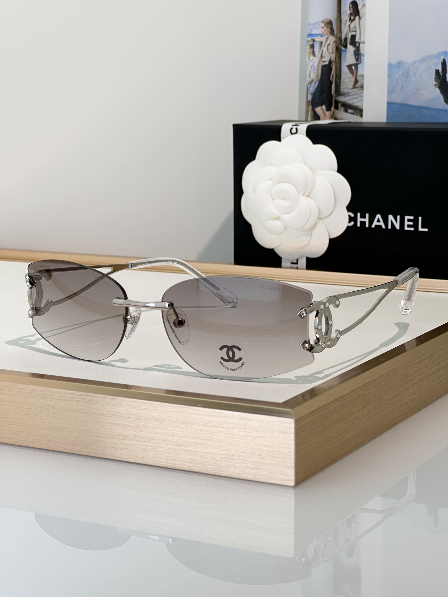 Chanel Sunglasses CH4087