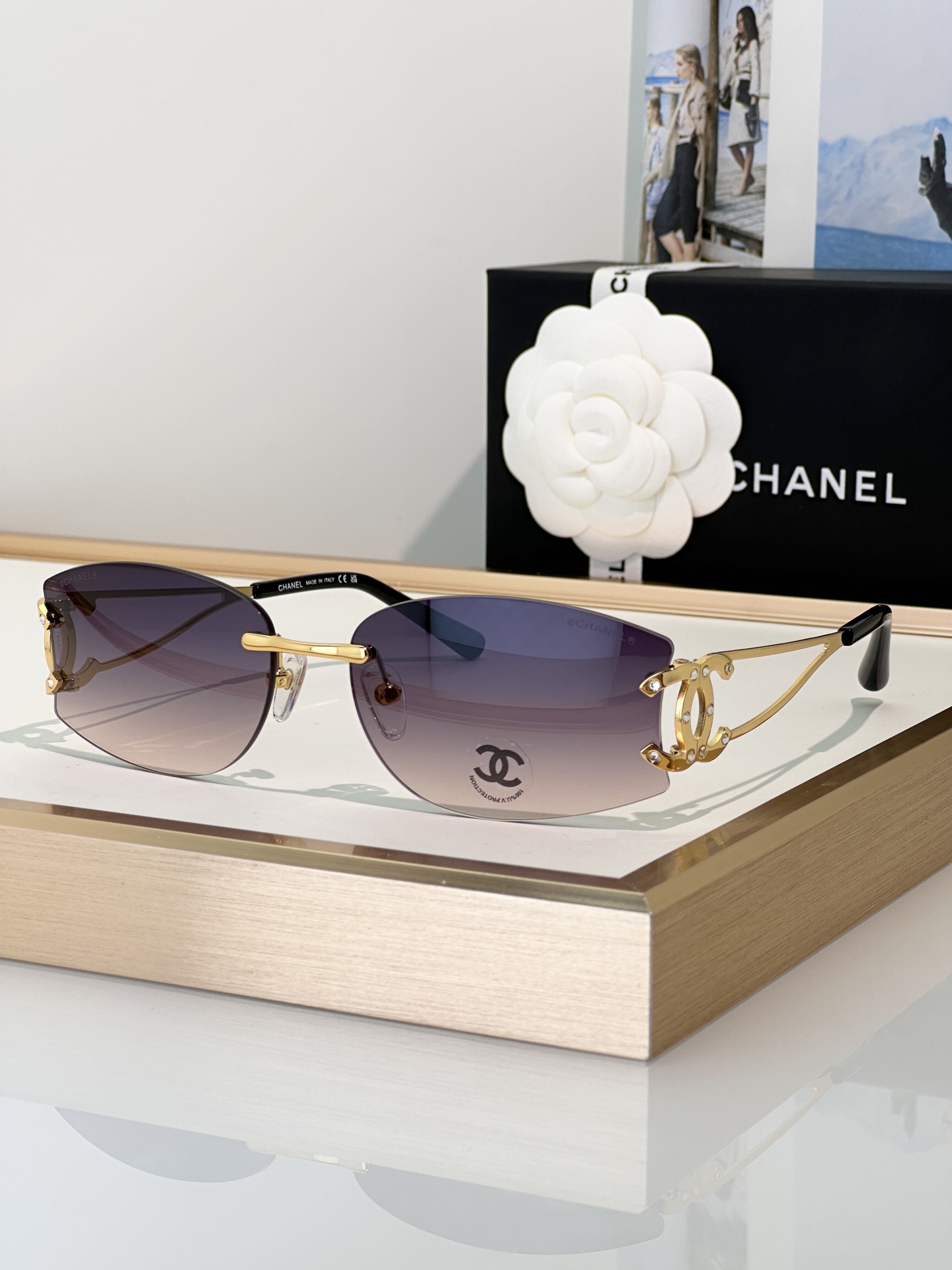 Chanel Sunglasses CH4087