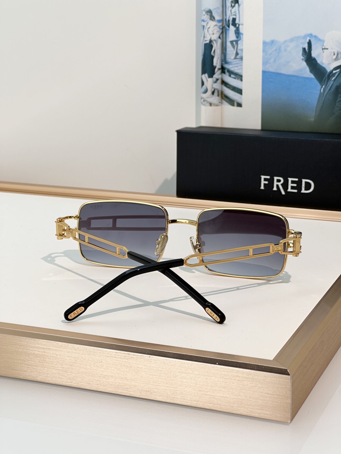 Designer Sunglasses FG57161U