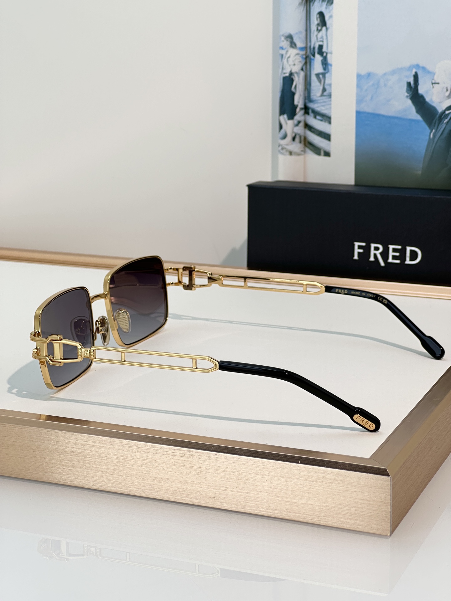 Designer Sunglasses FG57161U