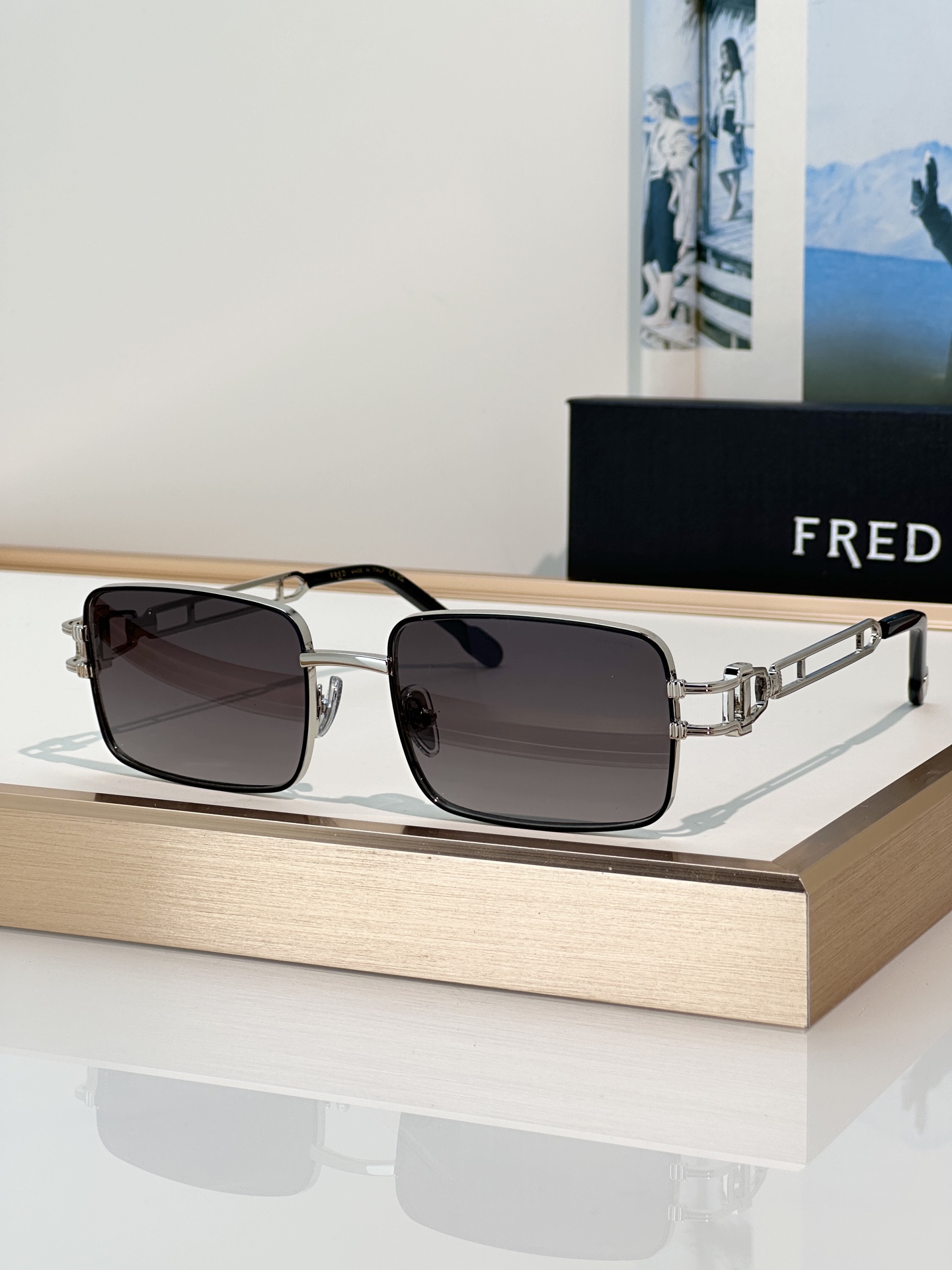Designer Sunglasses FG57161U