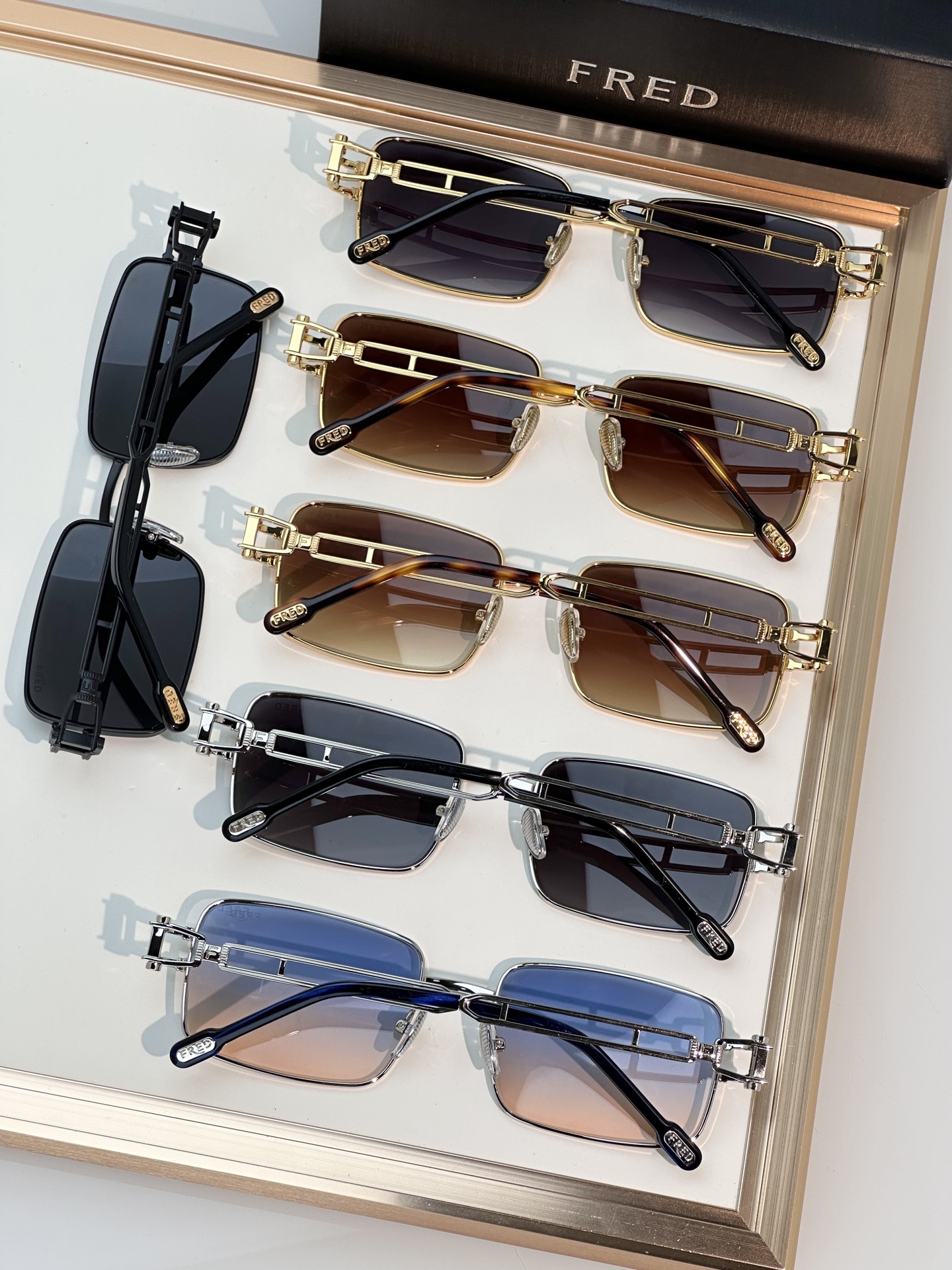 Designer Sunglasses FG57161U