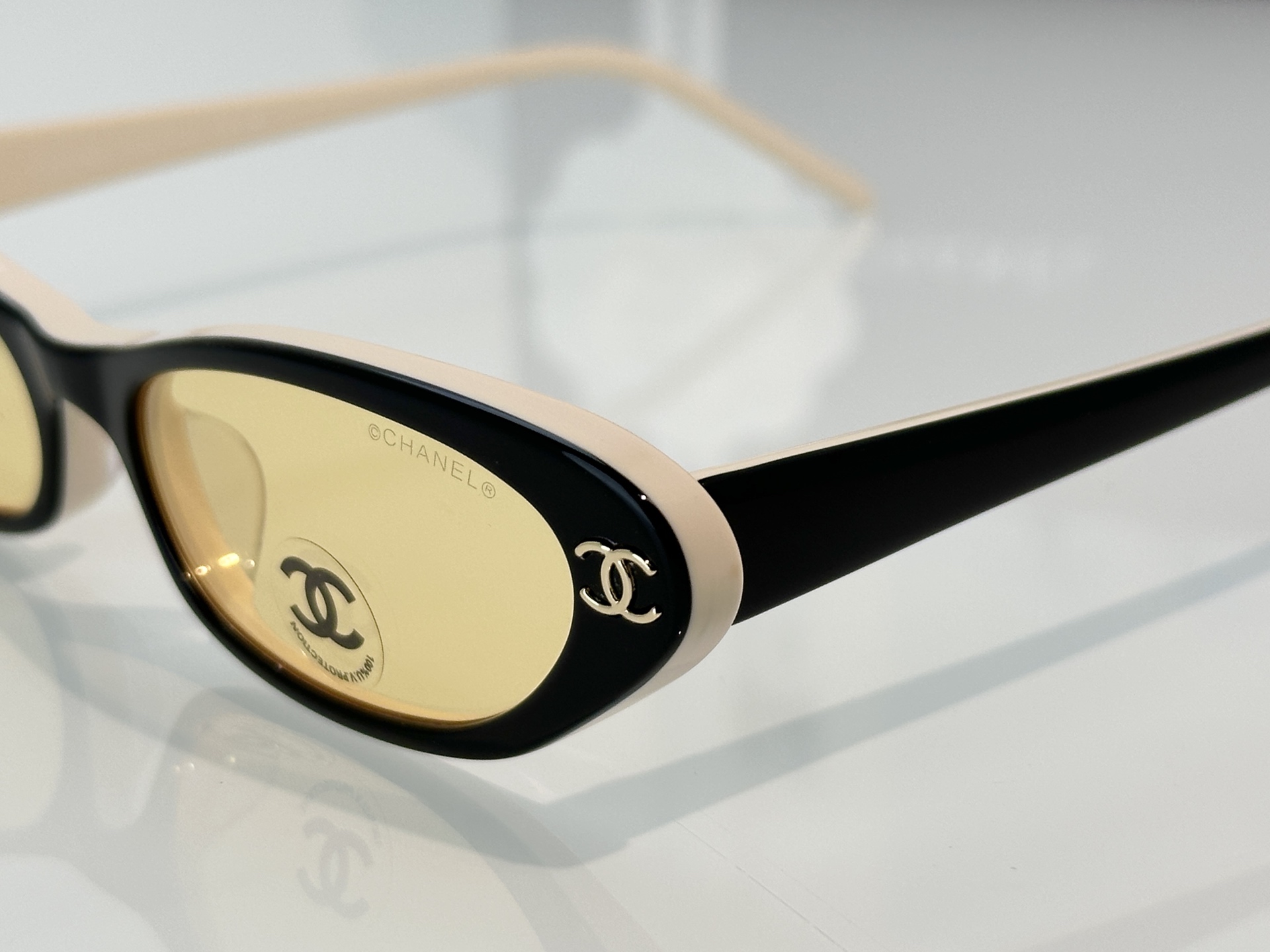 Chanel Sunglasses CH3025