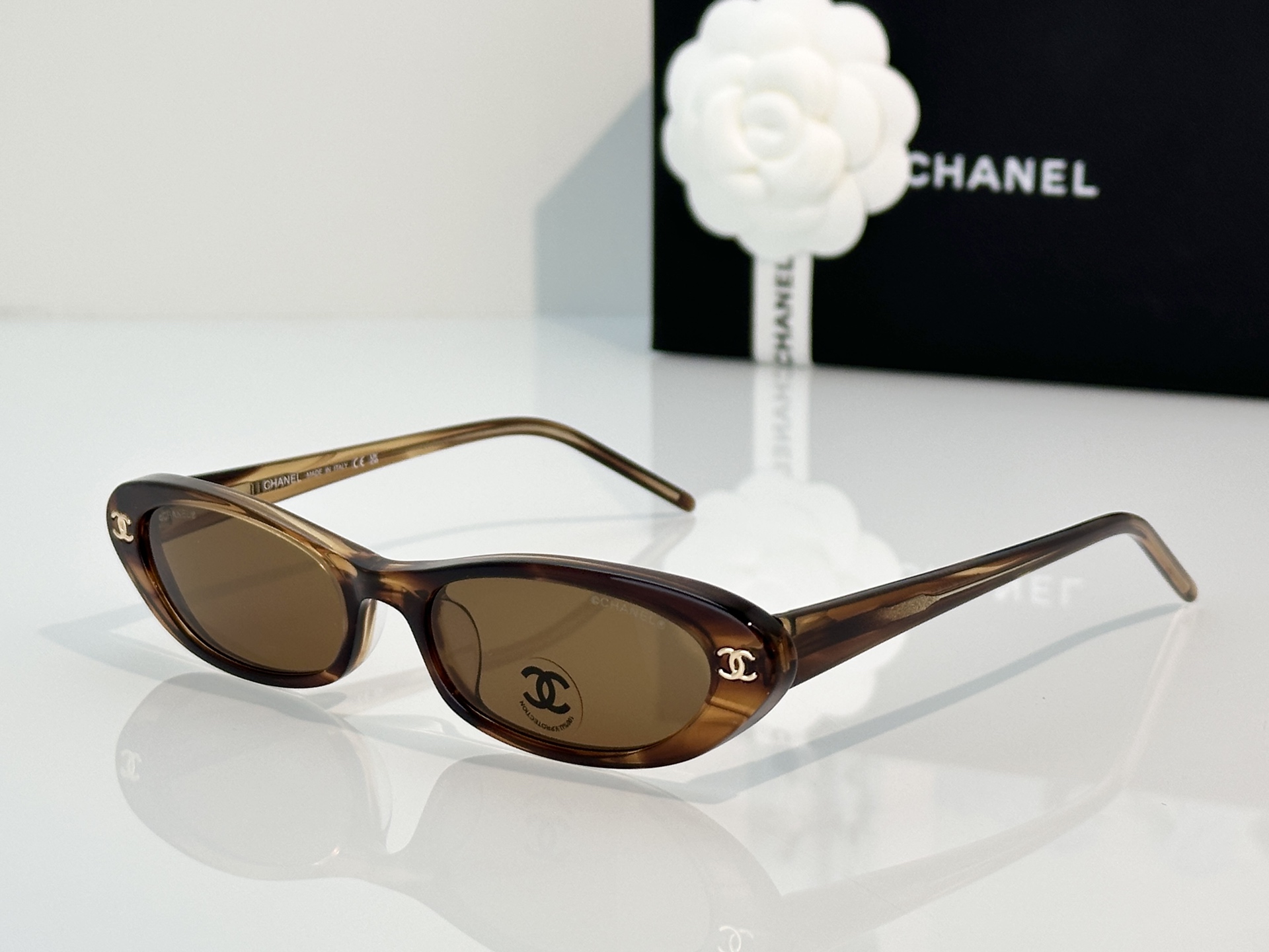 Chanel Sunglasses CH3025