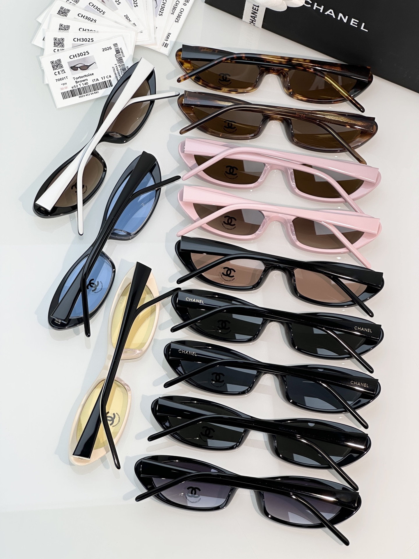 Chanel Sunglasses CH3025