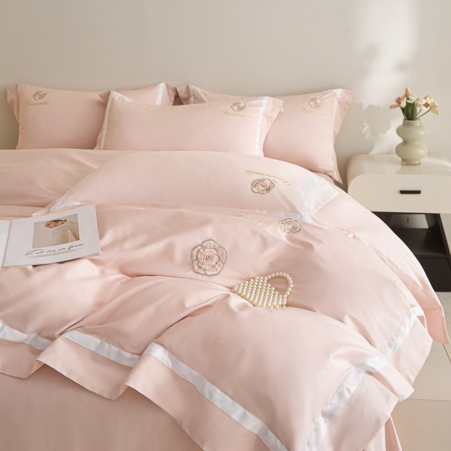 Chanel Luxury Designer Handbag Shoulder Crossbody Bag crafted in premium 5