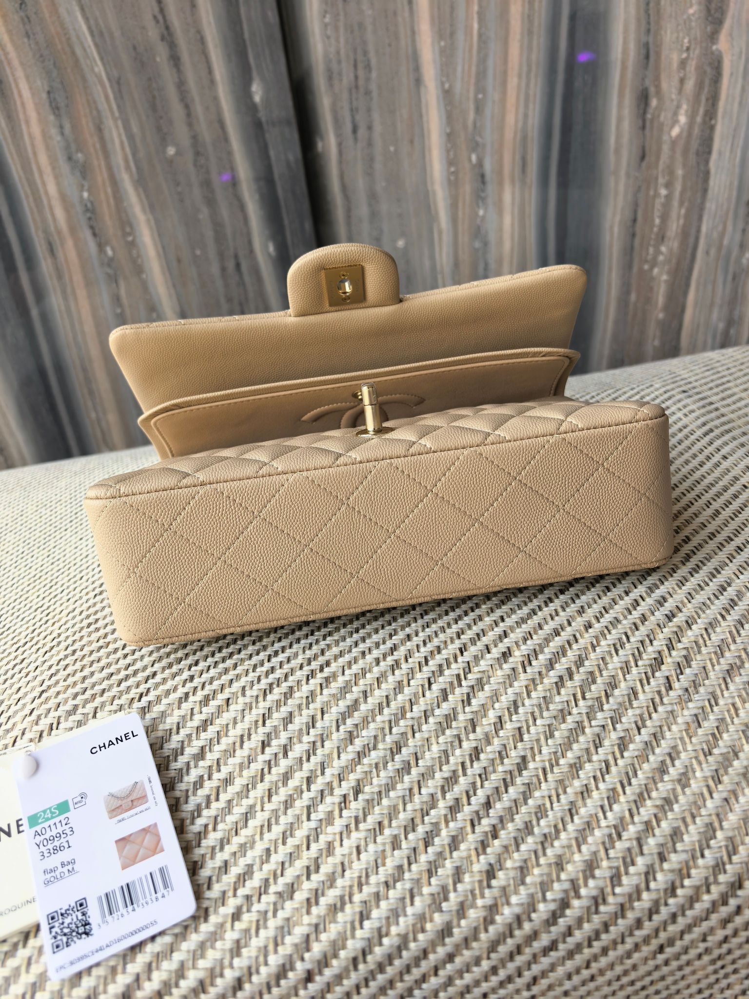 CHANEL Classic Flap bag
