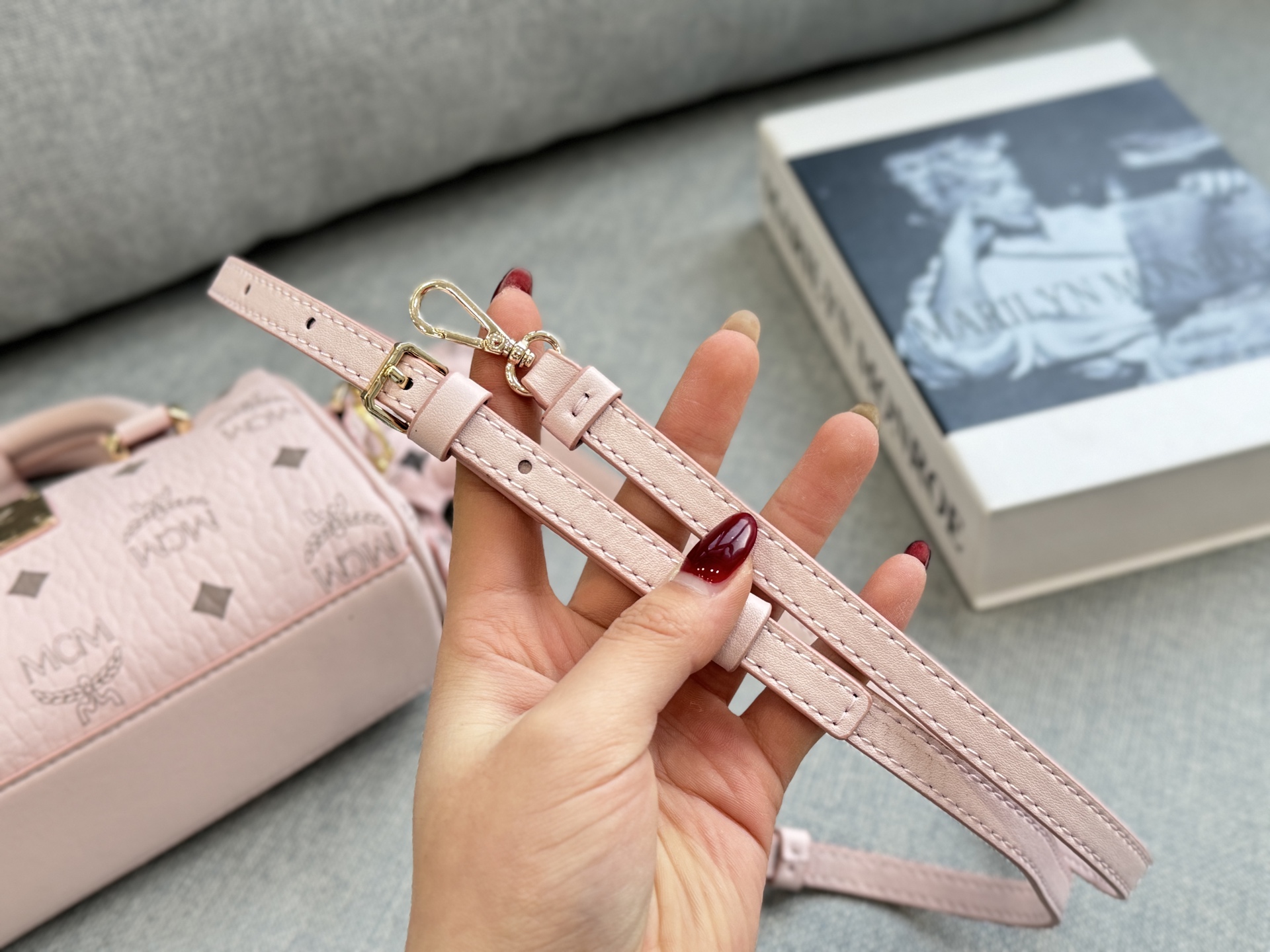 Miniatura 7