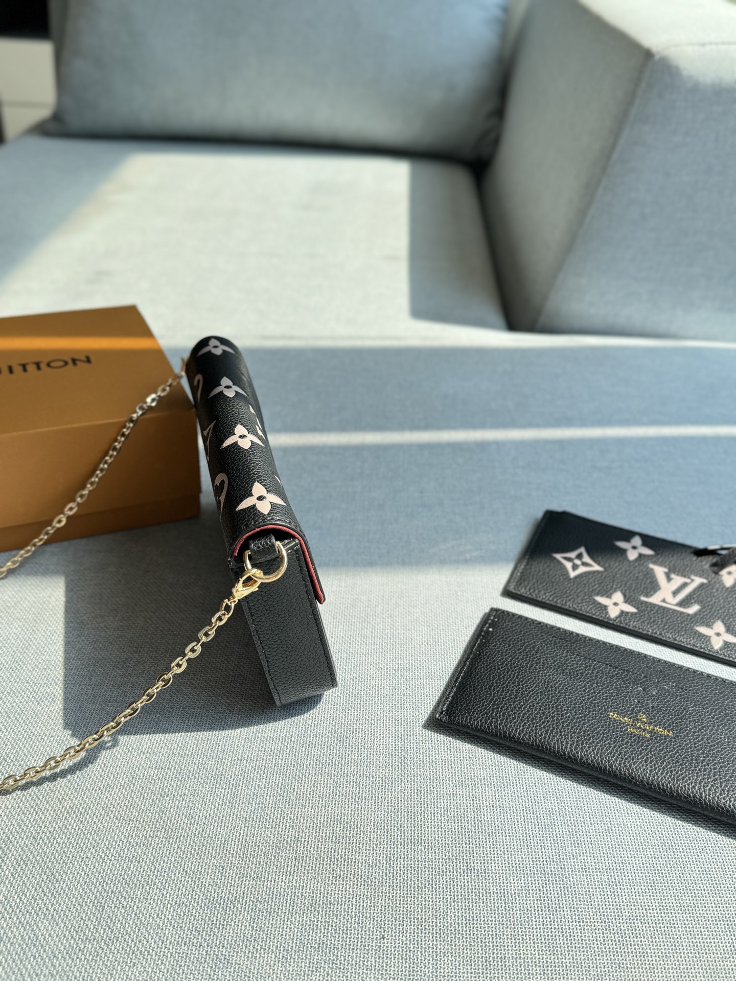 Alternative view of Shoulder Bag 11455