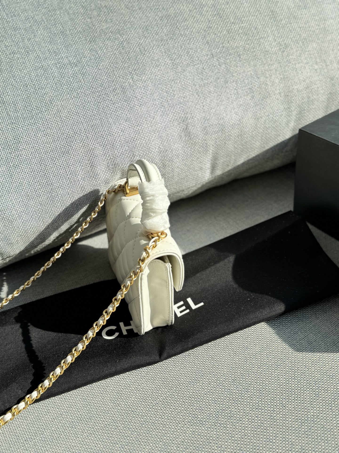 Alternative view of Chanel Crossbody Bag 11446
