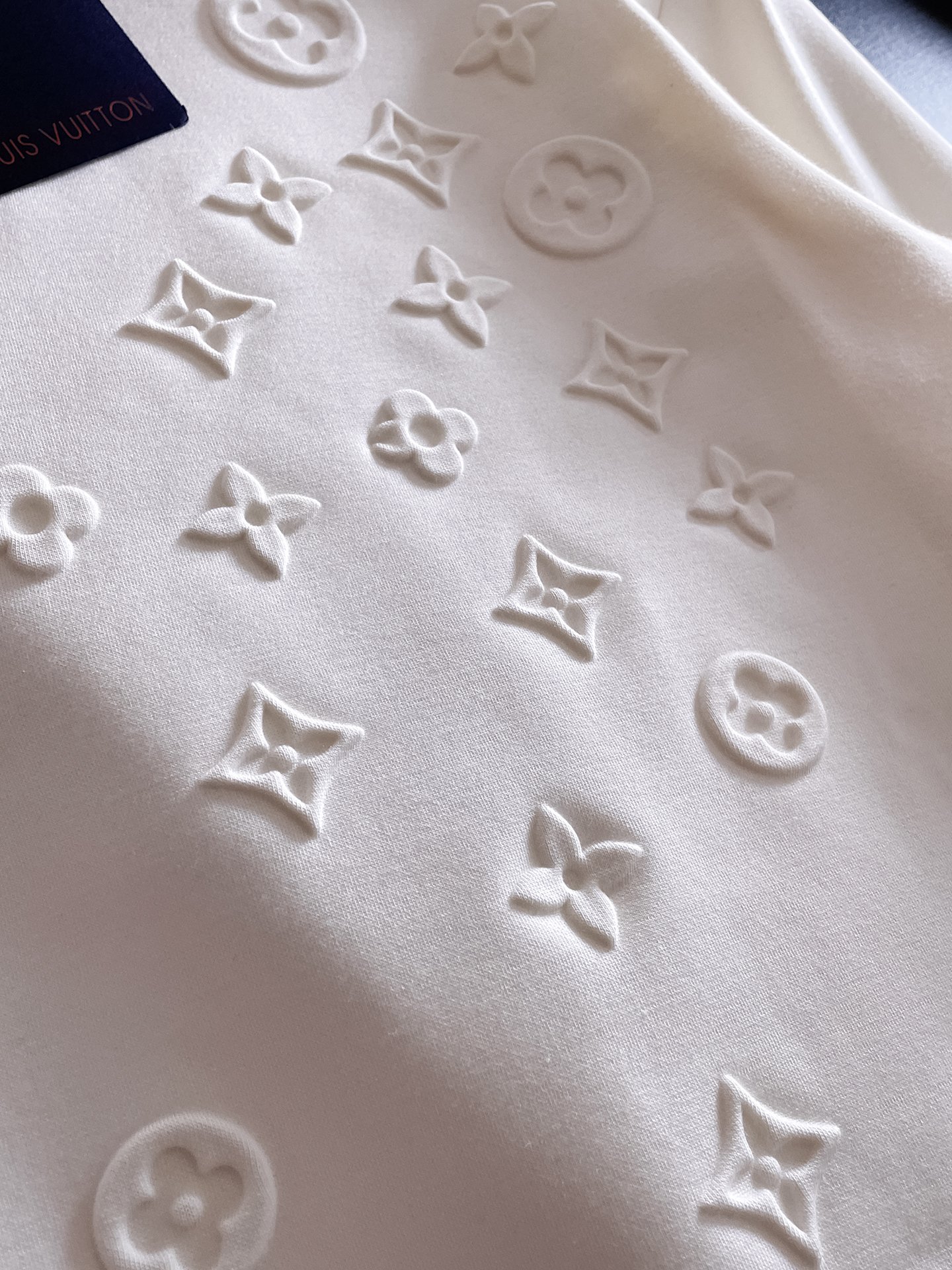 路易威登 Louis Vuitton 高定典藏名品高定成衣时装外套连衣裙衬衫T恤 #42FF9778 3