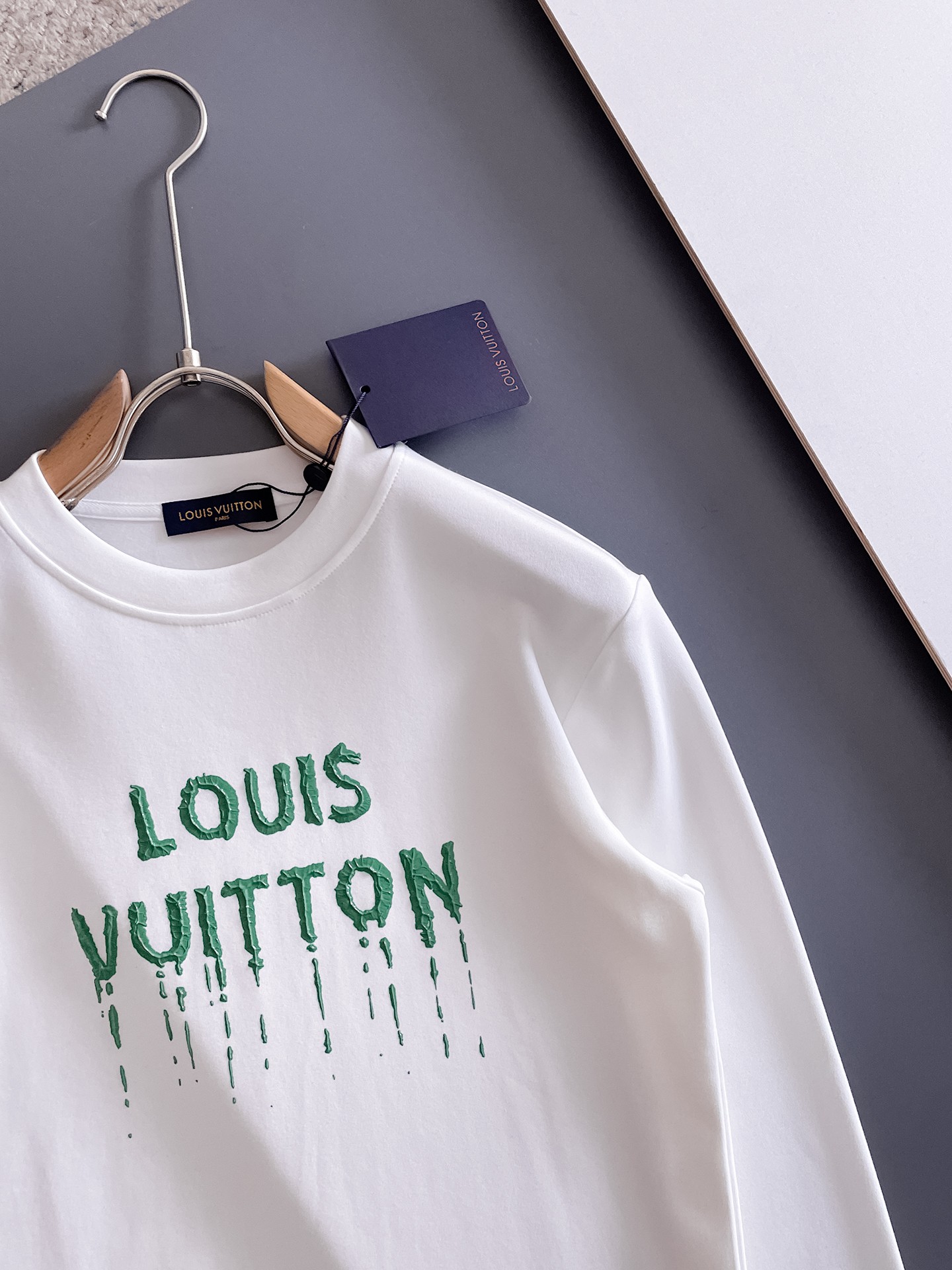 路易威登 Louis Vuitton 高定典藏名品高定成衣时装外套连衣裙衬衫T恤 #53C81176 2