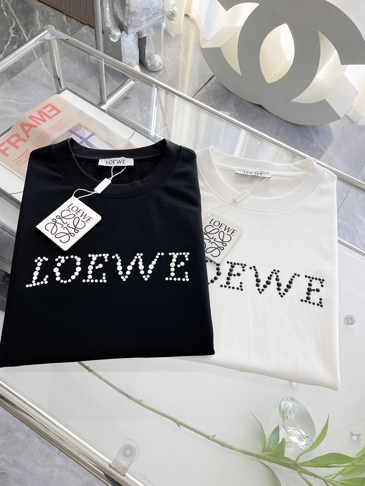  罗意威 高定面料 玉蚕丝般的丝滑 2025春夏新品上市🍃时尚经典圆领短袖👍🏻时尚单品设计，更加时尚舒适