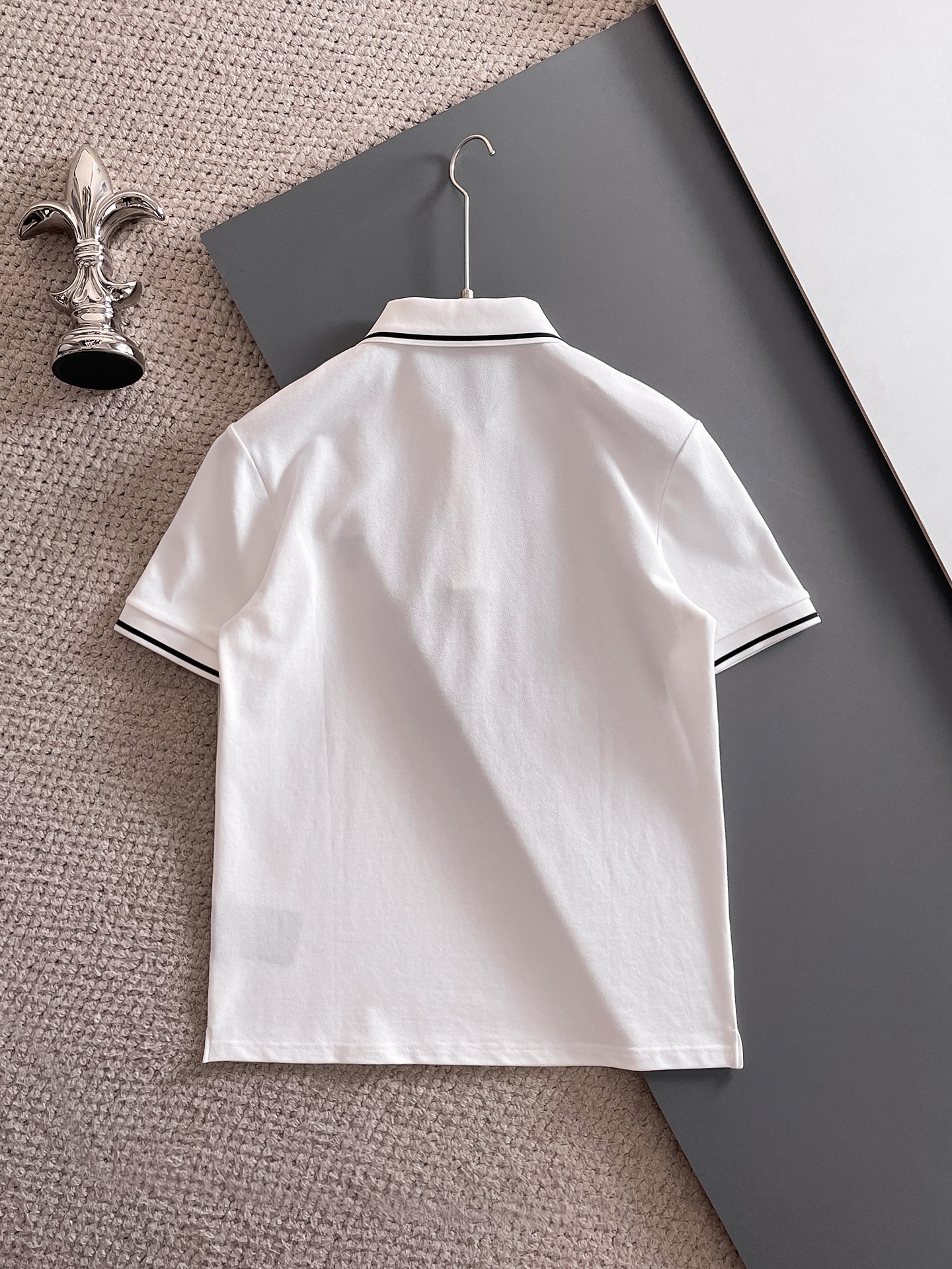 普拉达新款网眼珠地棉布翻领短Tee，男士经典标识刺绣商务休闲短袖Polo衫，客供面料进口100%密织珠地