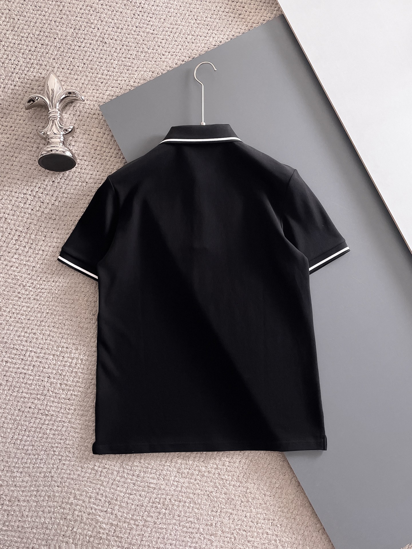 普拉达新款网眼珠地棉布翻领短Tee，男士经典标识刺绣商务休闲短袖Polo衫，客供面料进口100%密织珠地